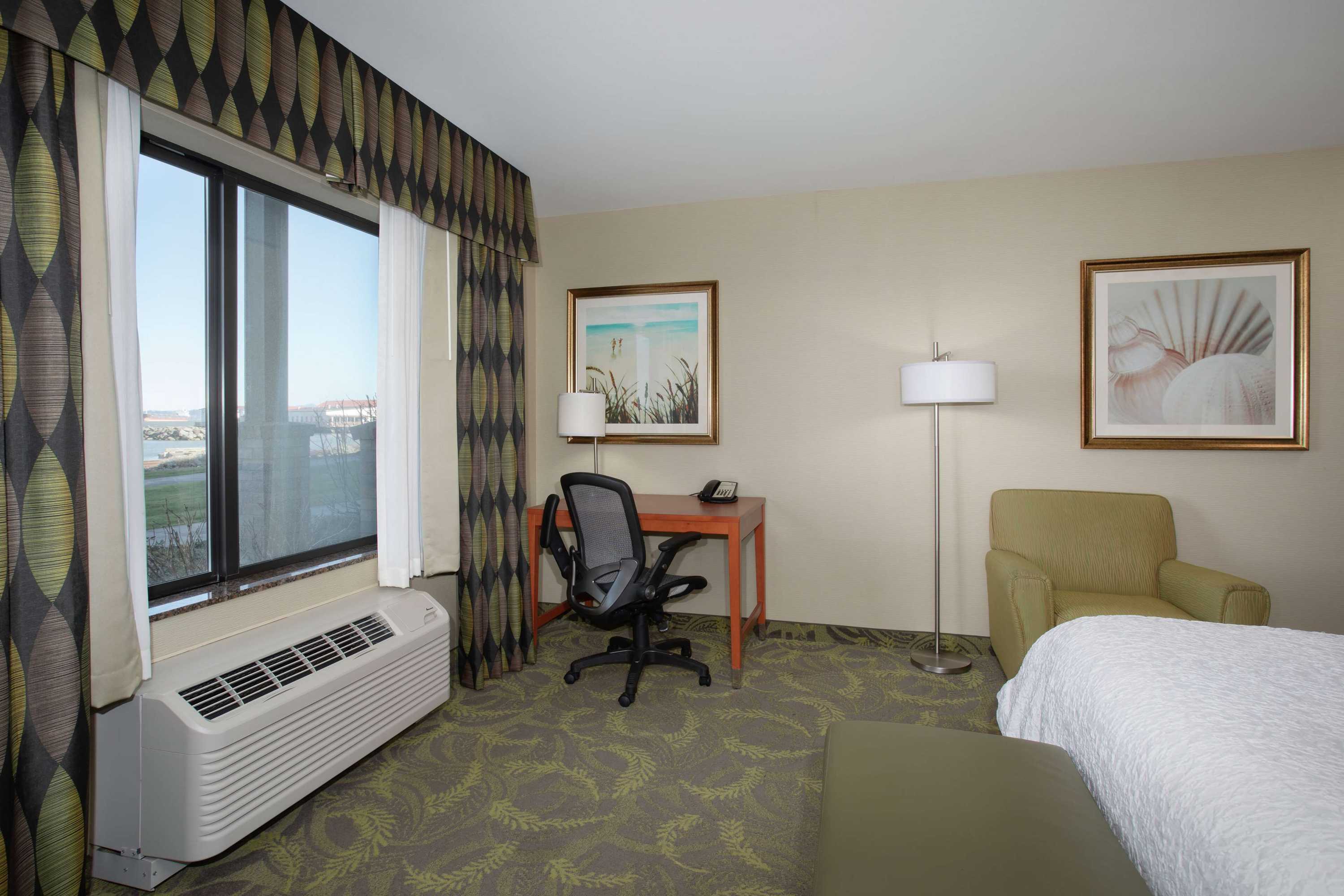 Gift card for Hampton Inn And Suites Astoria Gift card for Hampton Inn And Suites Astoria