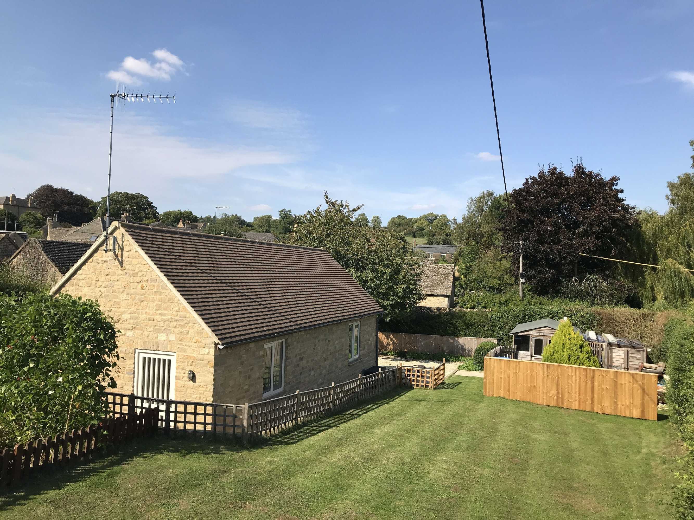 Gift card for Cherry Tree Cottage in Idyllic Cotswold Village