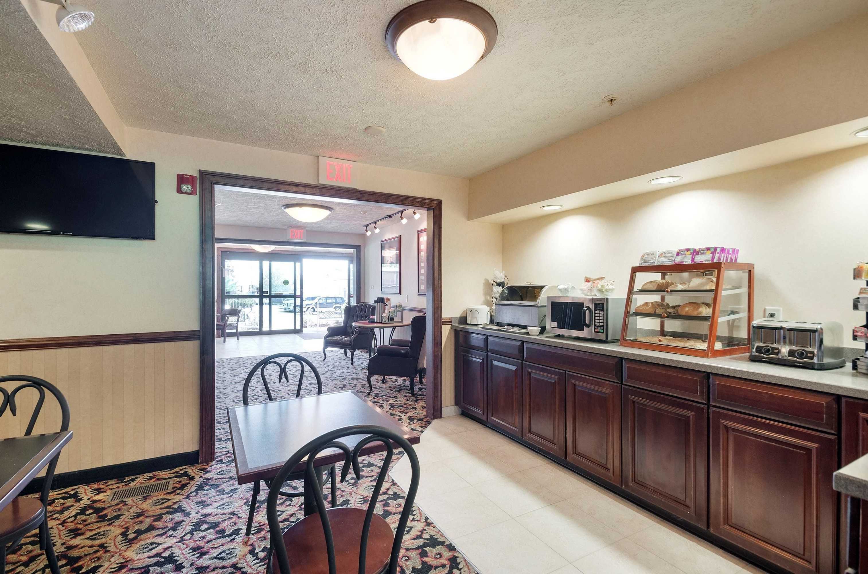 Gift card for Rodeway Inn & Suites Charles Town