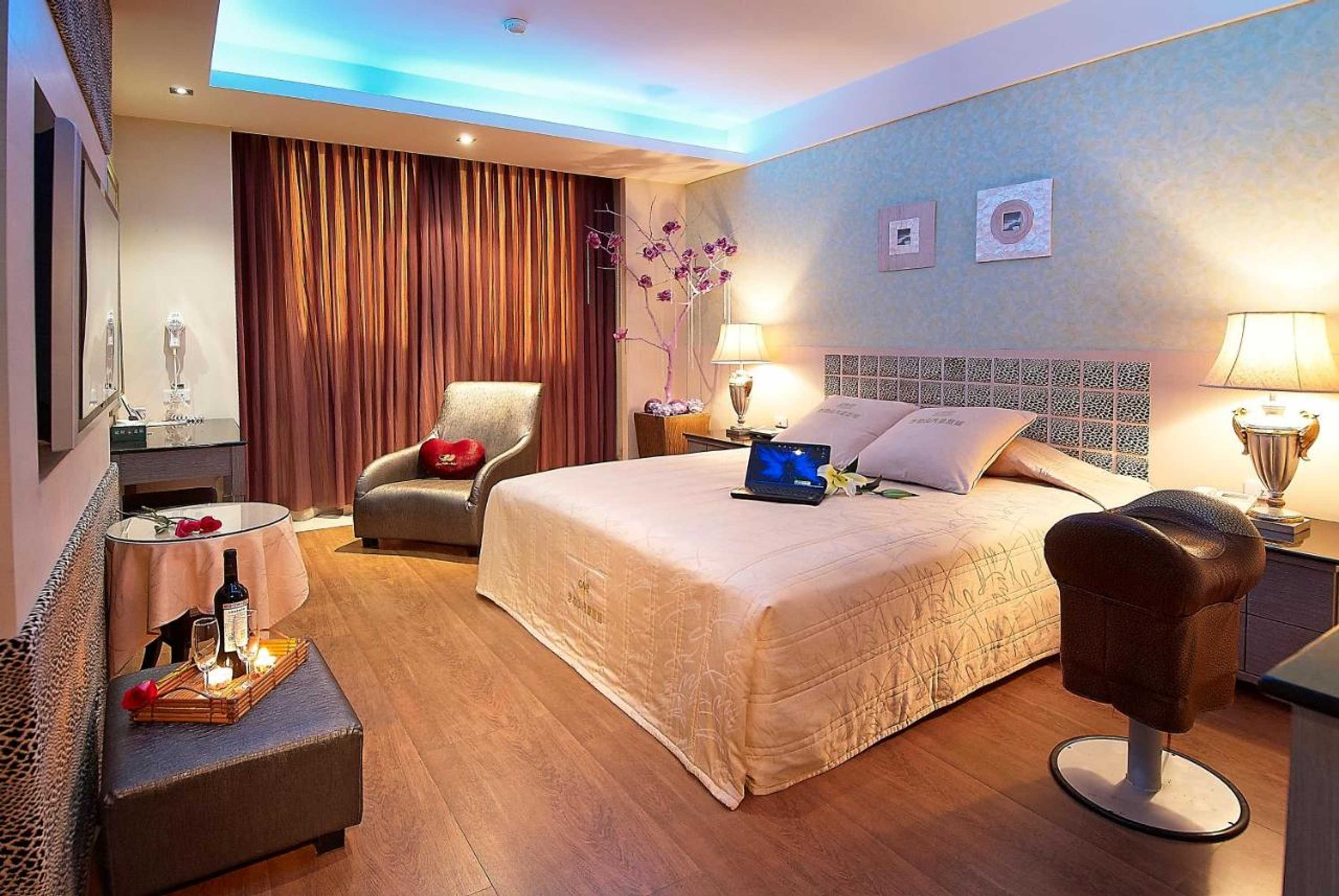 Gift card for Zhi Baishan Motel