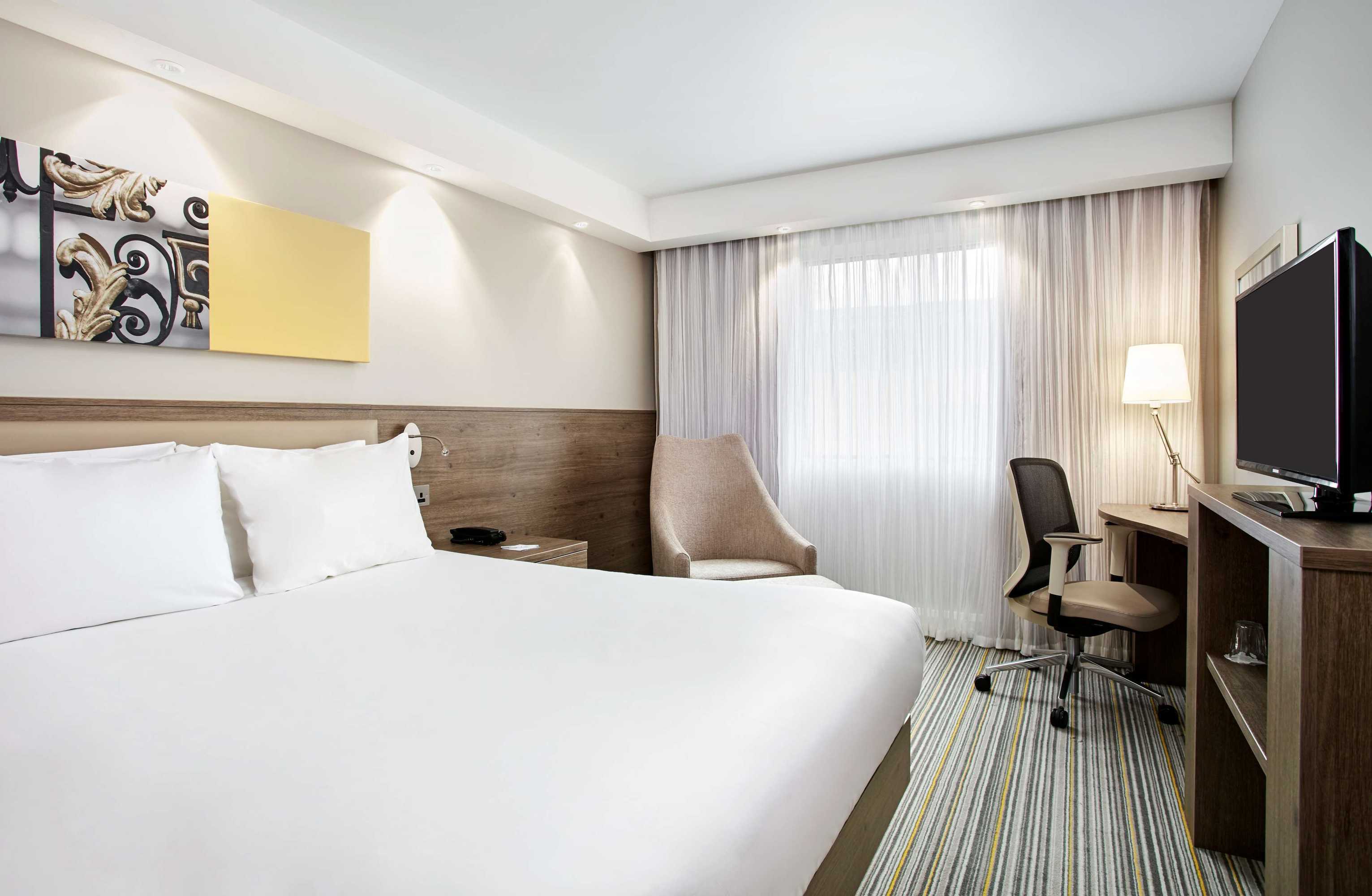 Gift card for Hampton by Hilton Oxford Gift card for Hampton by Hilton Oxford