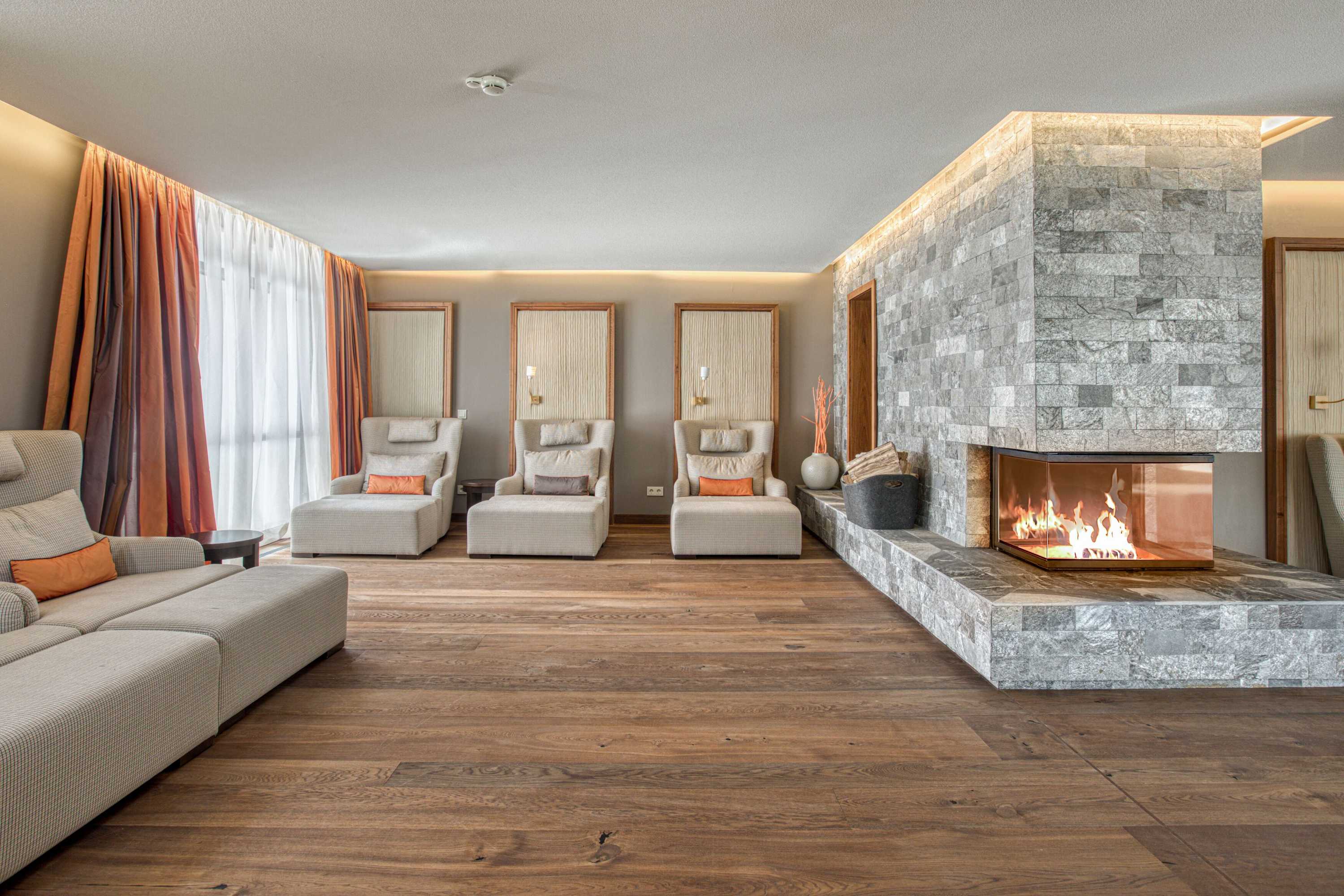 Gift card for Wald & Schlosshotel Friedrichsruhe Gift card for Wald & Schlosshotel Friedrichsruhe