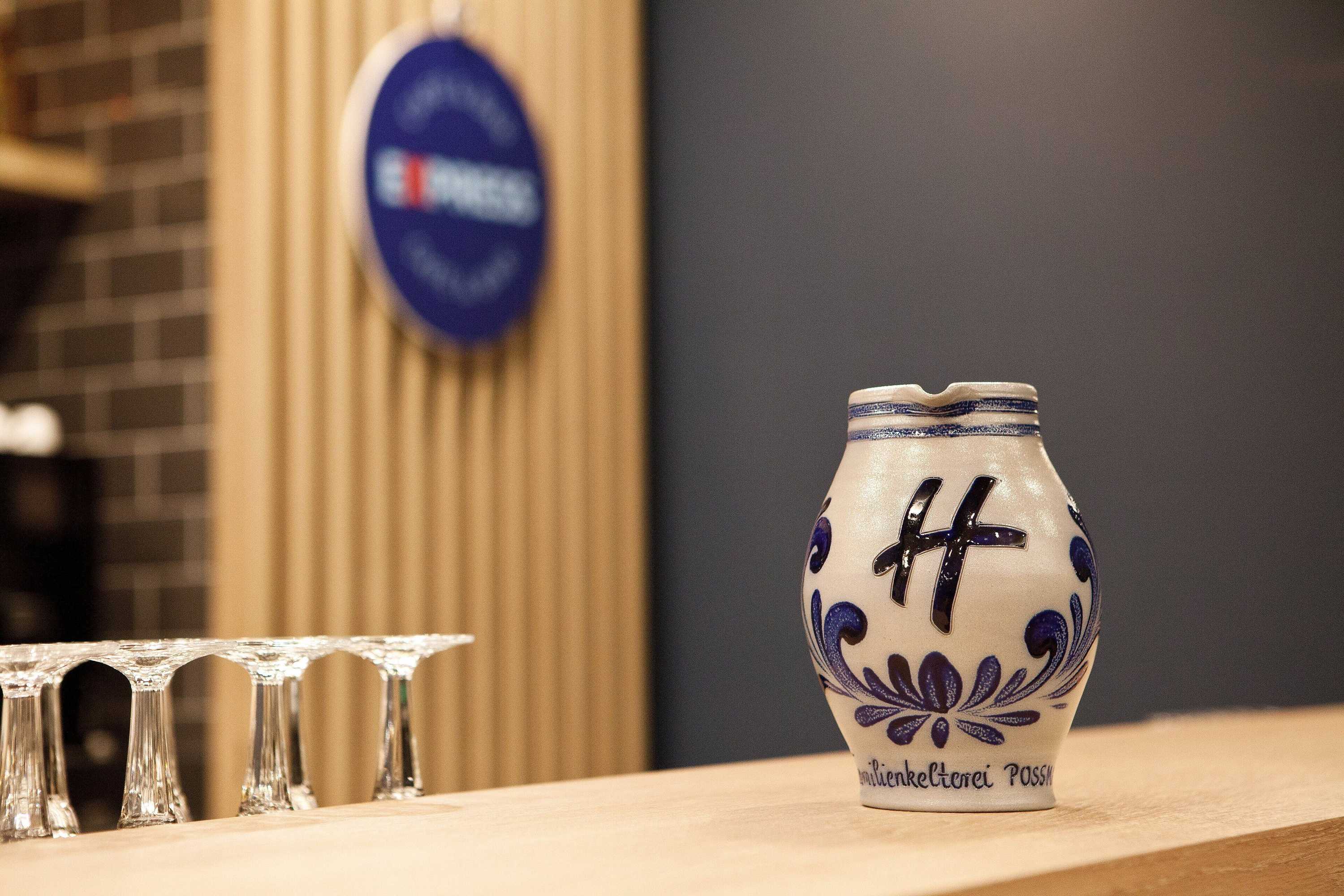 Gift card for Holiday Inn Express Darmstadt by Ihg Gift card for Holiday Inn Express Darmstadt by Ihg