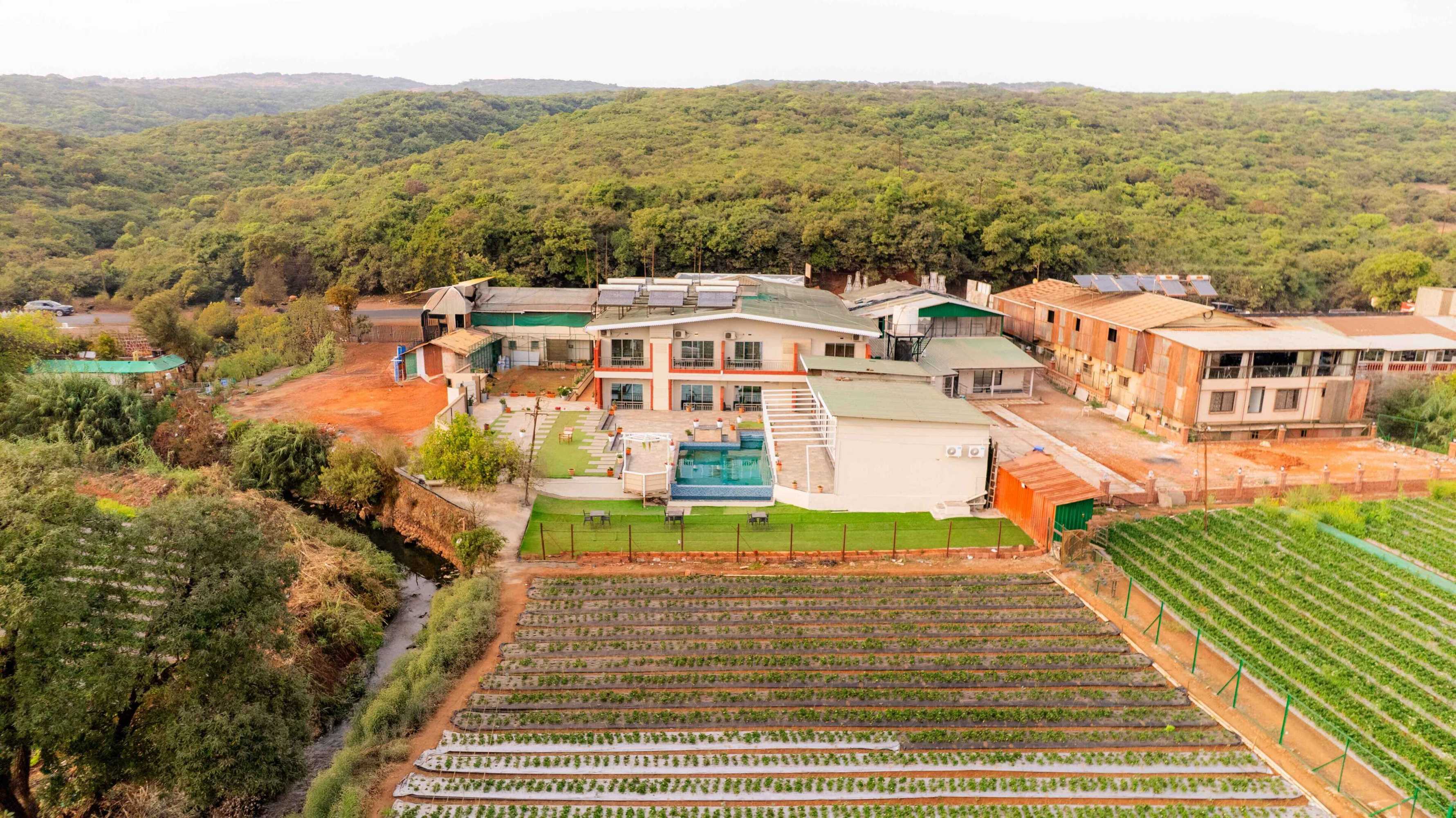 Gift card for Treebo Winter Town Venna Lake