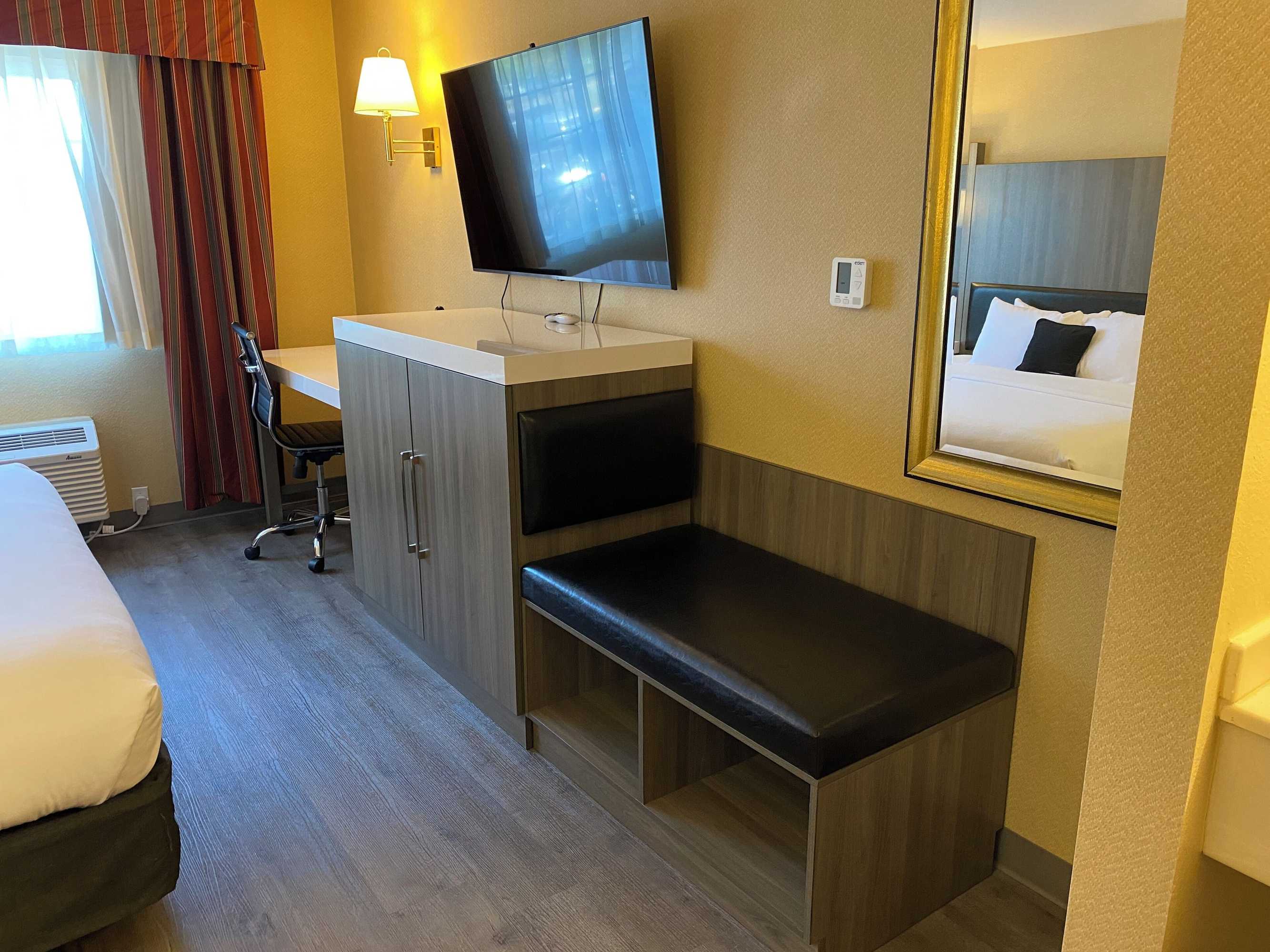 Gift card for Quality Inn Port Orchard