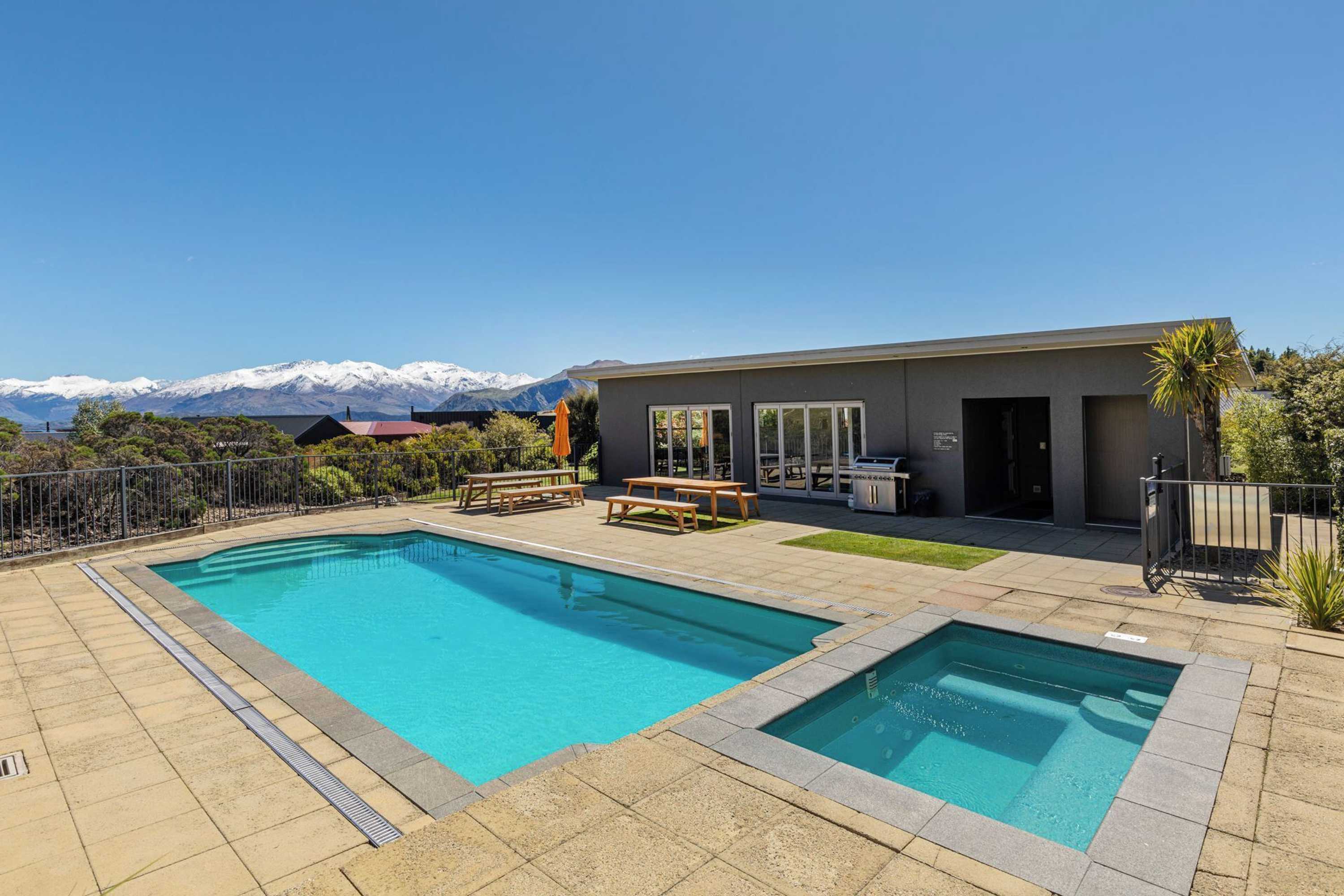 Gift card for Alpine Resort Wanaka – A Thc Hotels And Resorts Gift card for Alpine Resort Wanaka – A Thc Hotels And Resorts