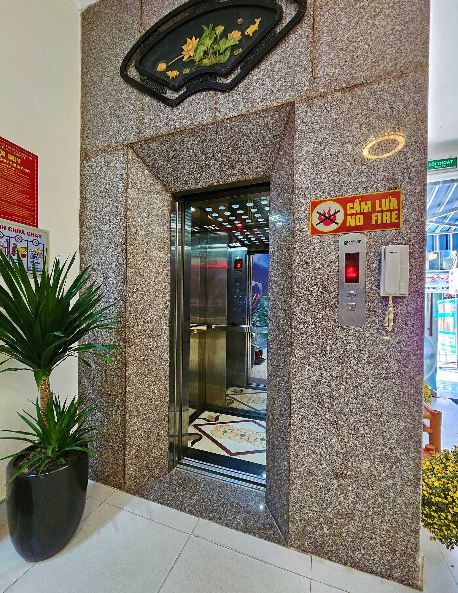 Gift card for Frontier Hostel & Tours