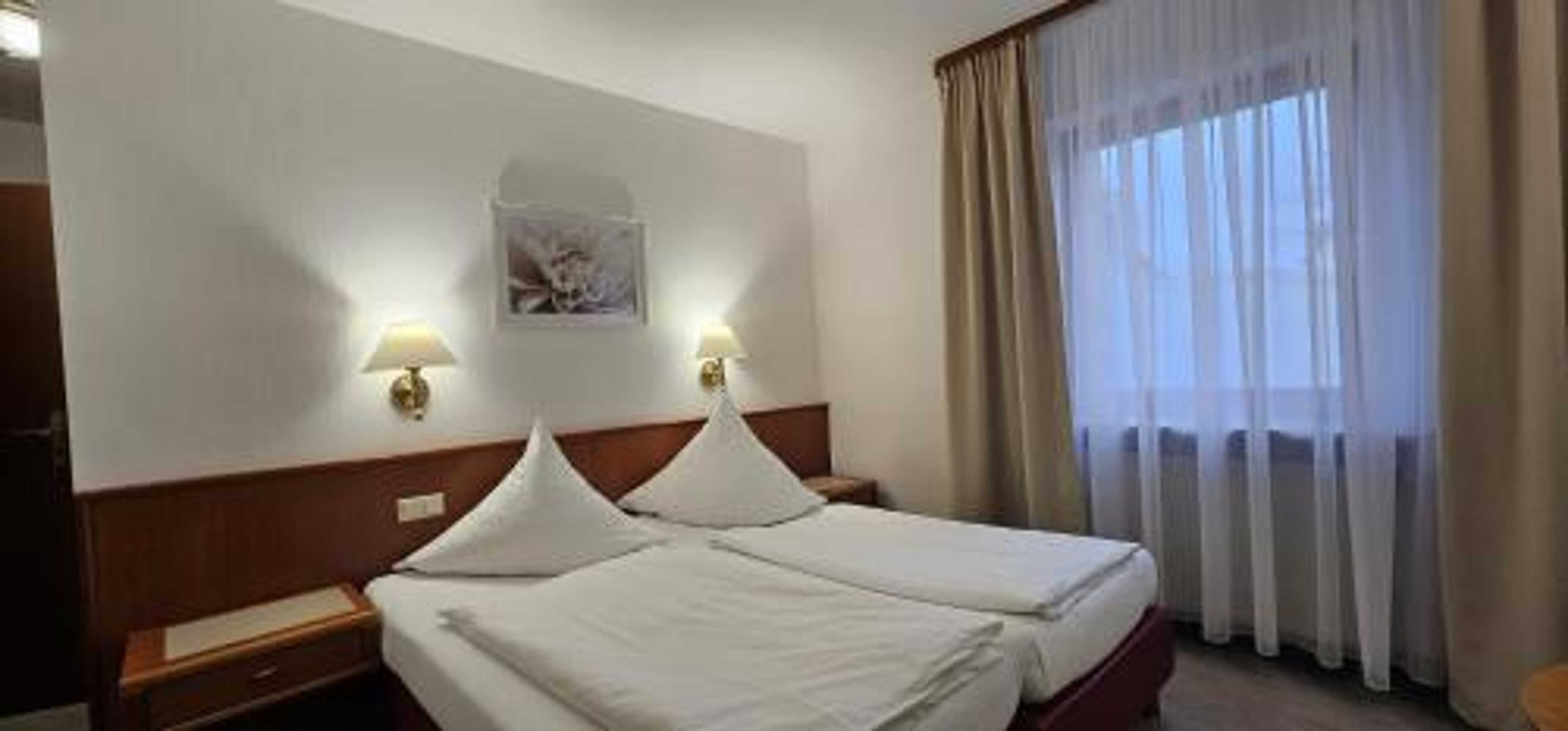 Gift card for Hotel Garni Vierjahreszeiten Gift card for Hotel Garni Vierjahreszeiten