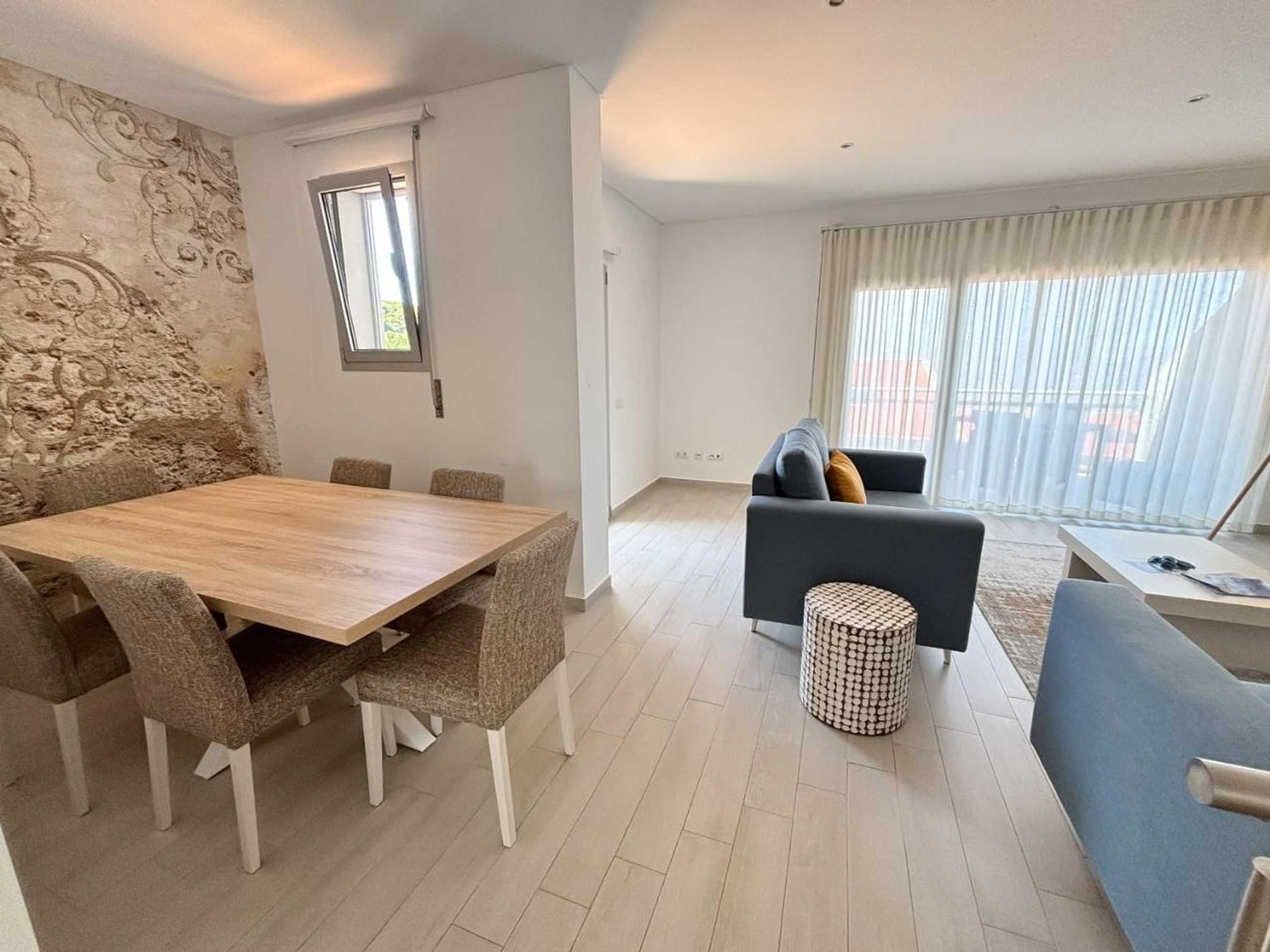 Gift card for Tradewinds - By Sch