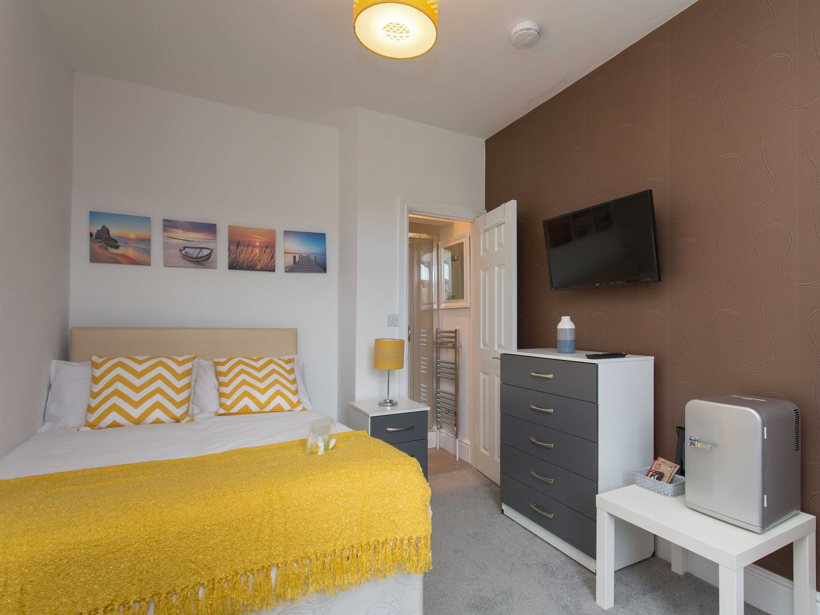 Gift card for Crewe Rooms Westminster Street Gift card for Crewe Rooms Westminster Street