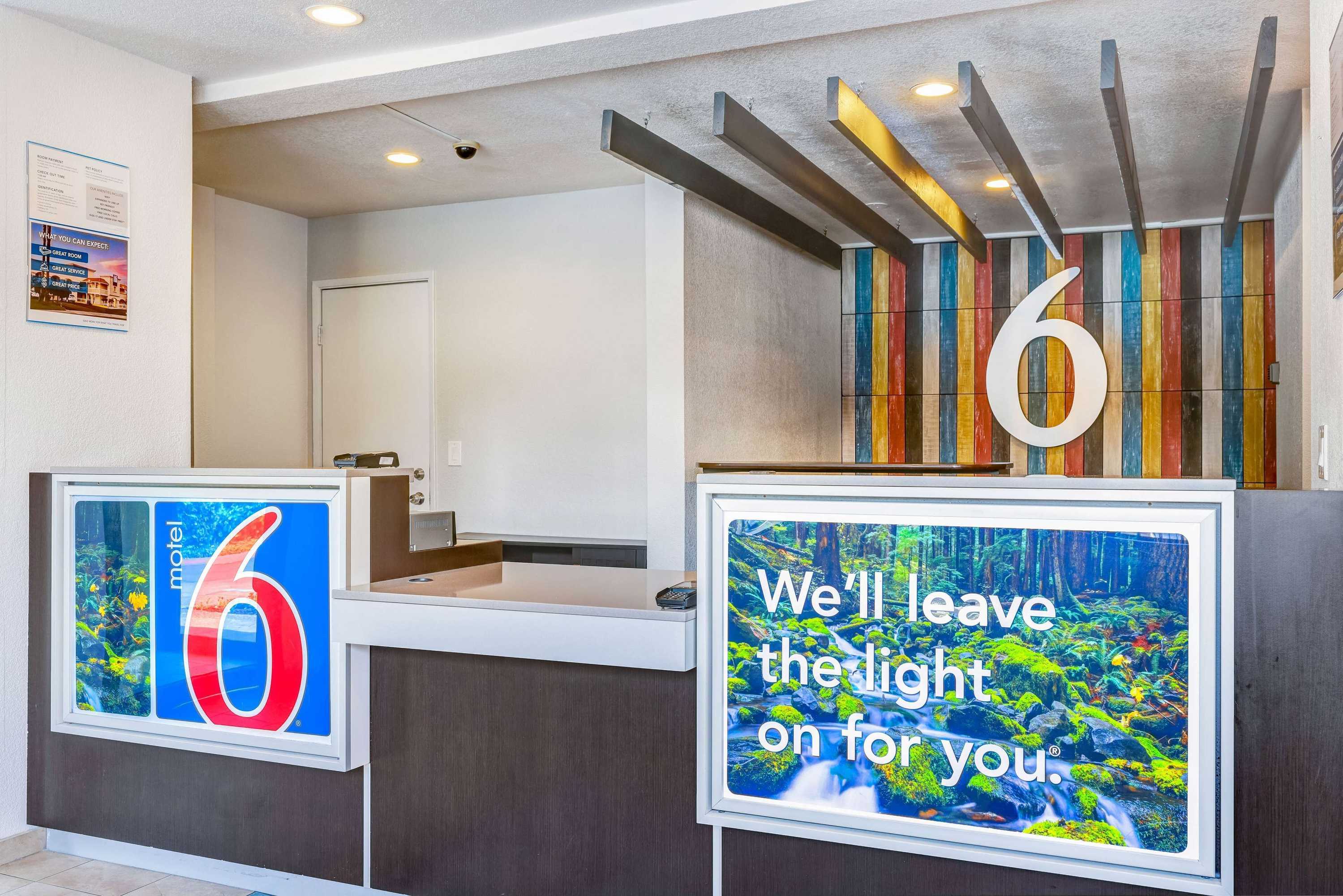 Gift card for Motel 6 Seattle North Kirkland