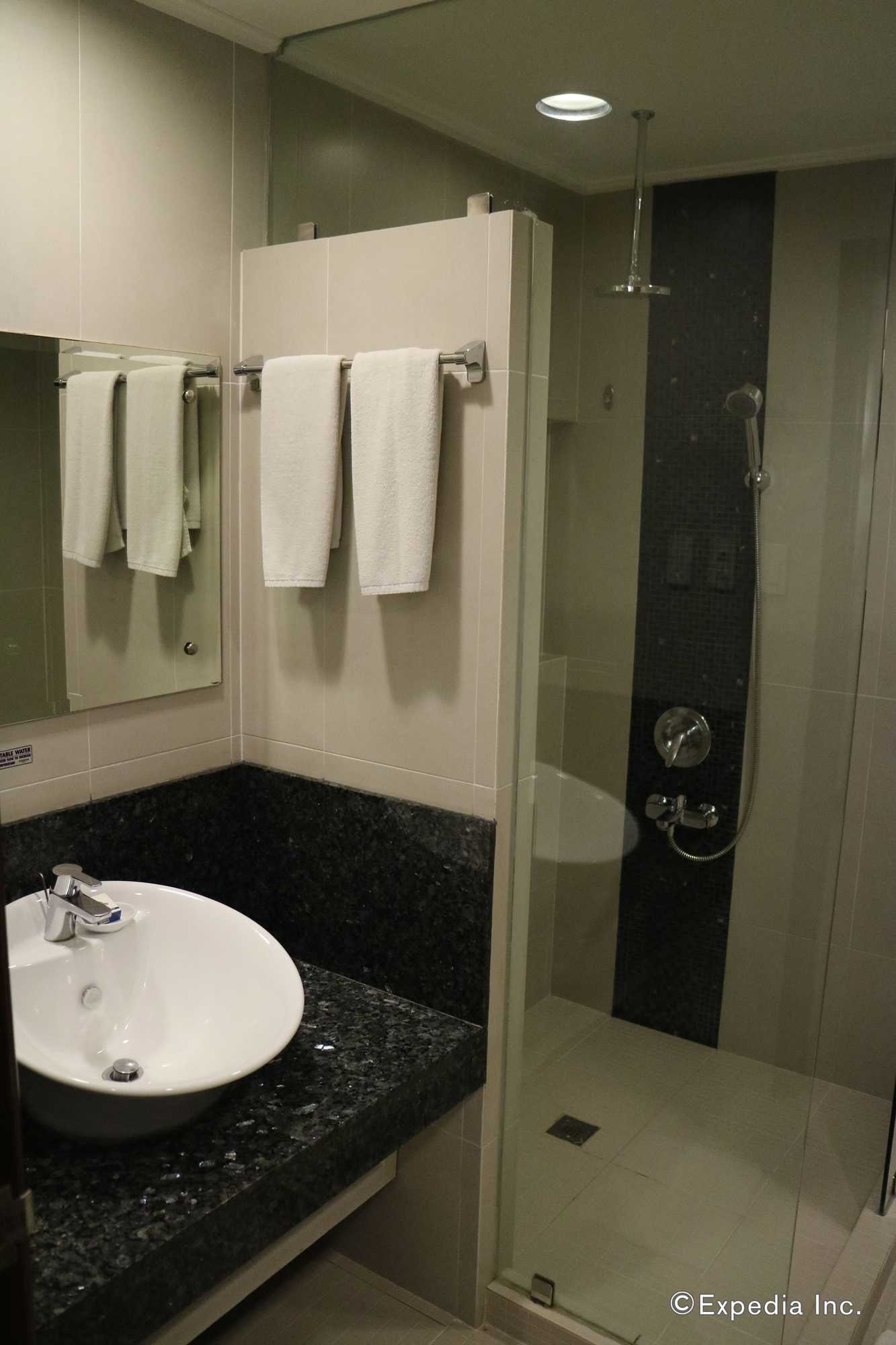 Gift card for Days Hotel Iloilo