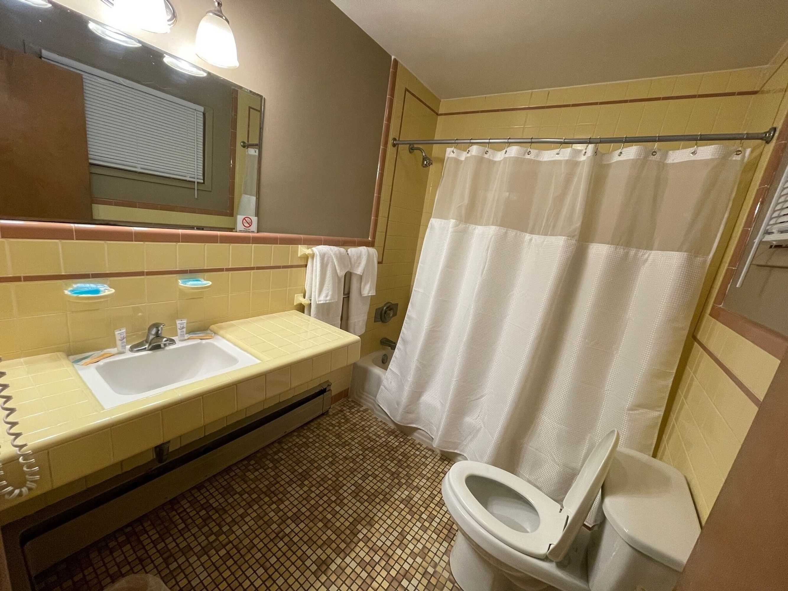 Gift card for New Hope Lodge