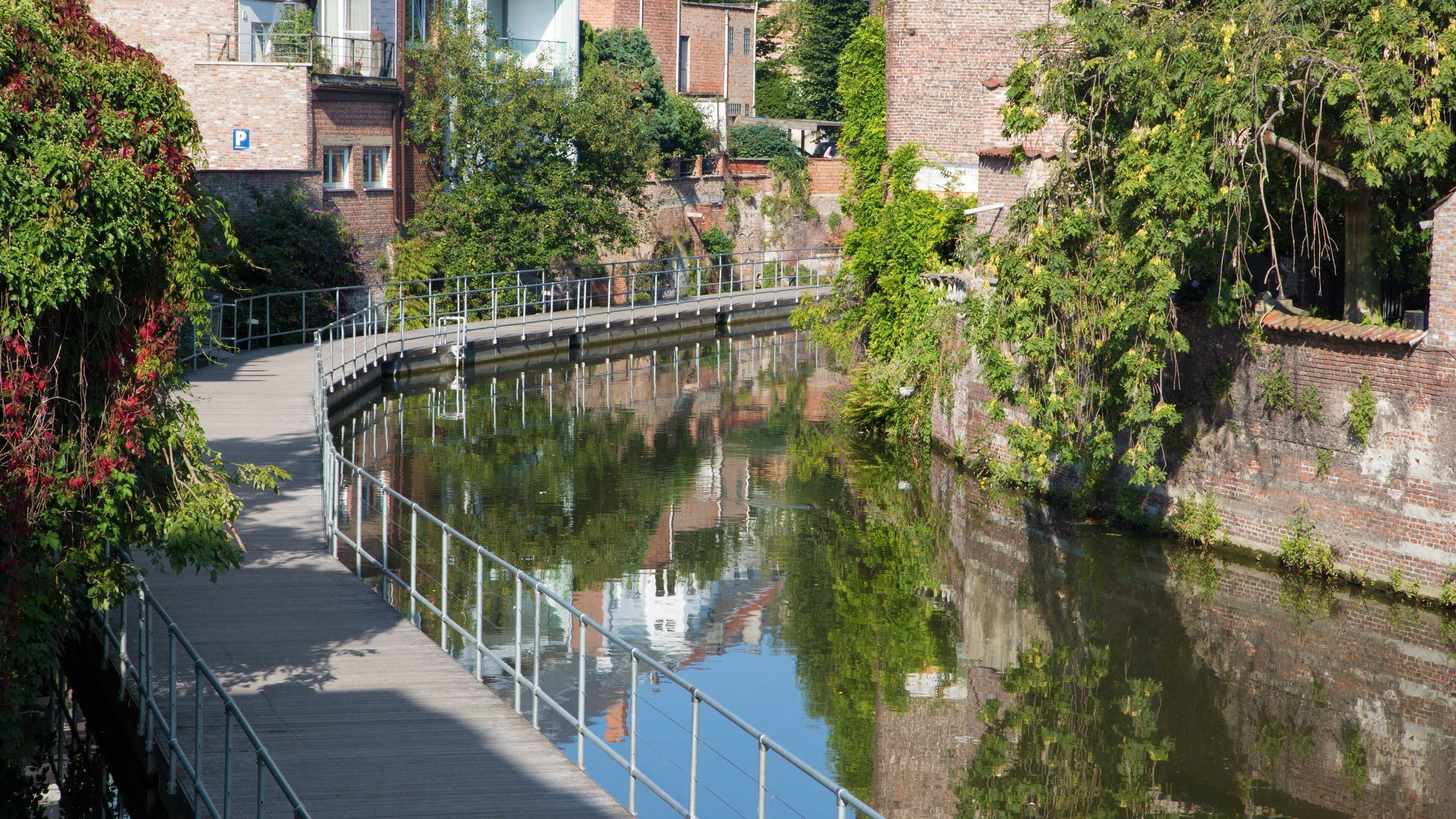Gift card for Holiday Inn Express Mechelen City Centre by Ihg Gift card for Holiday Inn Express Mechelen City Centre by Ihg