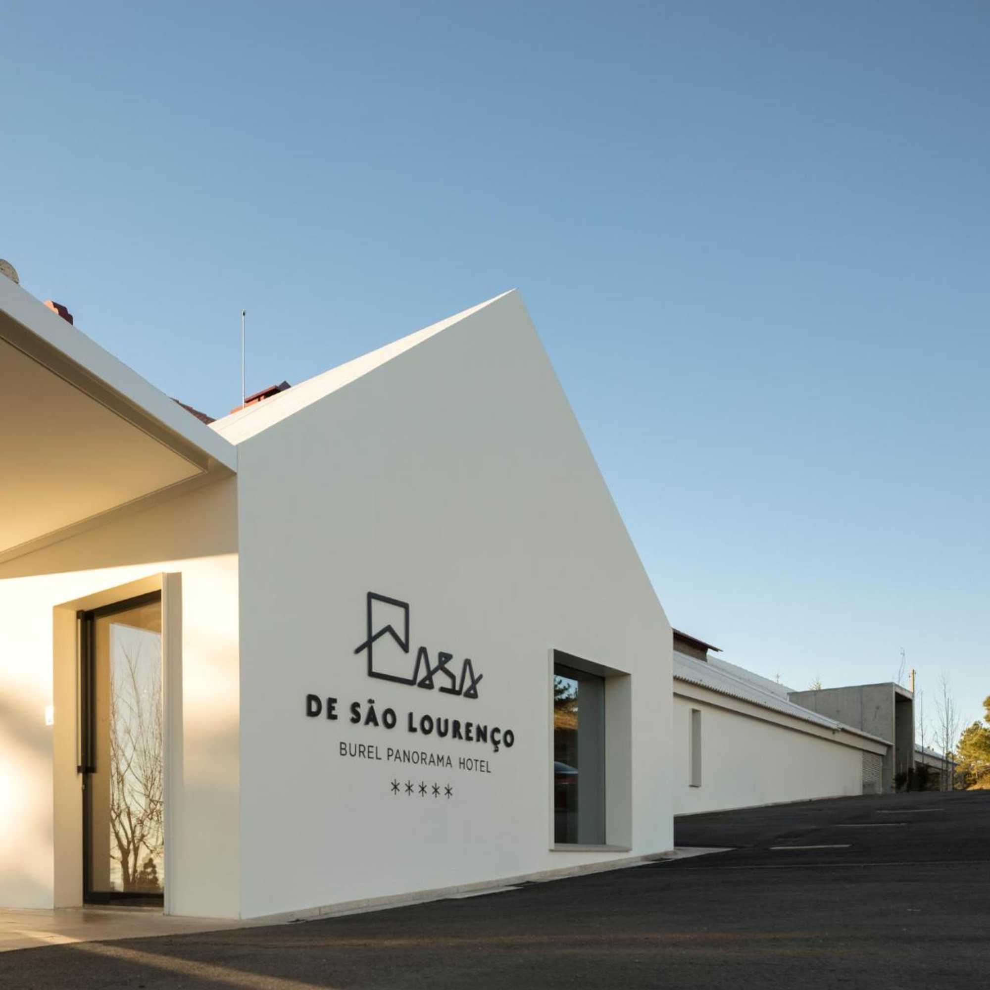 Gift card for Casa de São Lourenço - Burel Panorama Hotel - Member of Design Hotels Gift card for Casa de São Lourenço - Burel Panorama Hotel - Member of Design Hotels