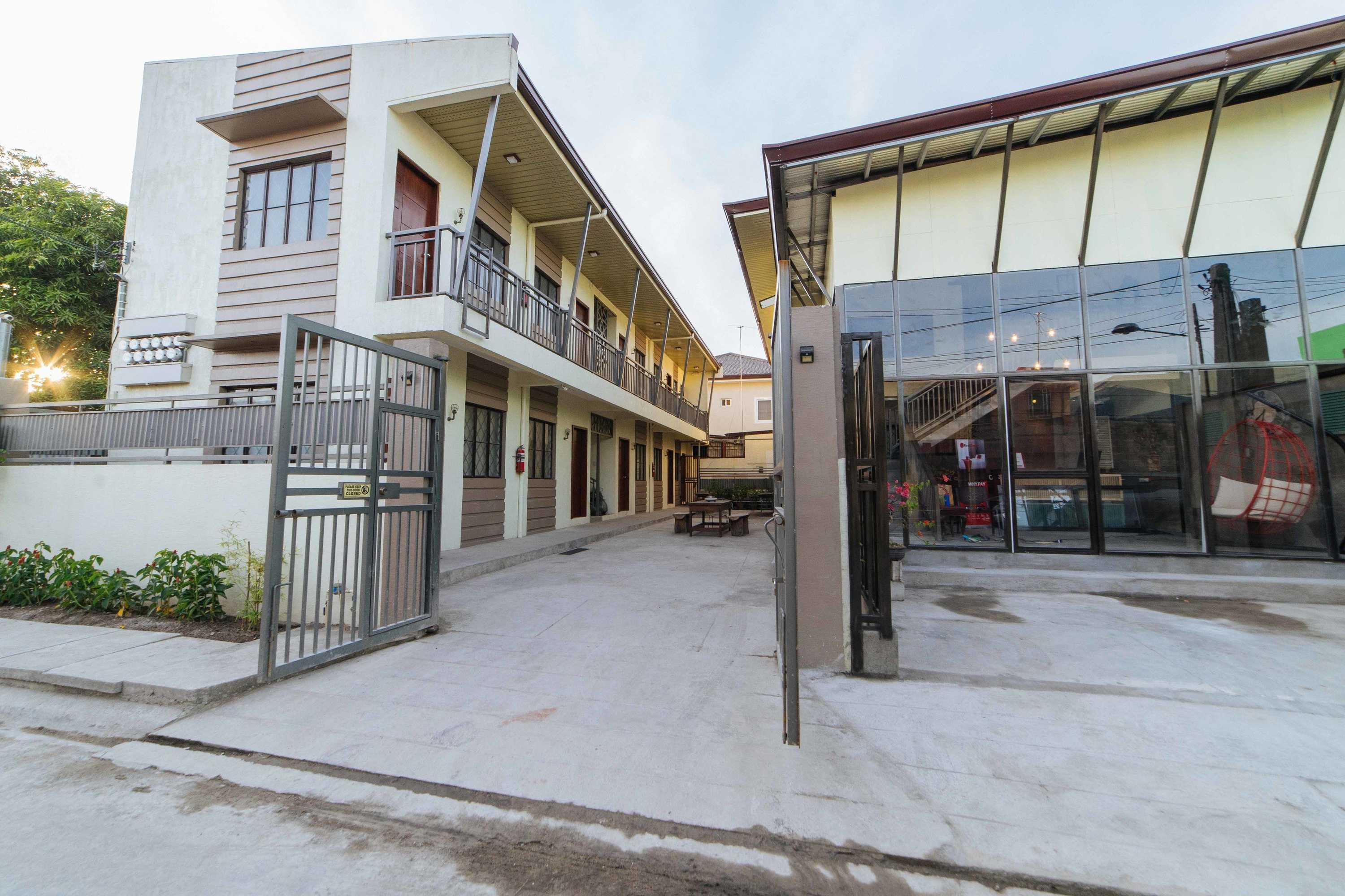 Gift card for Reddoorz Plus @ Sindalan San Fernando City Gift card for Reddoorz Plus @ Sindalan San Fernando City