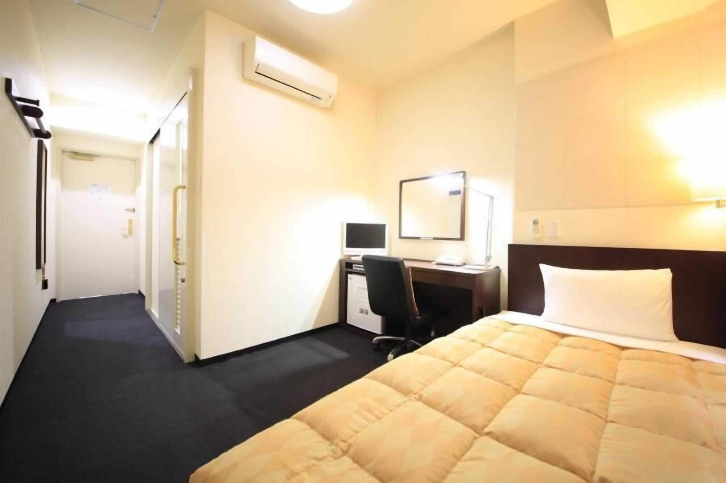 Gift card for Urban Hotel Tokyo Fuchu Nisiguchi Gift card for Urban Hotel Tokyo Fuchu Nisiguchi