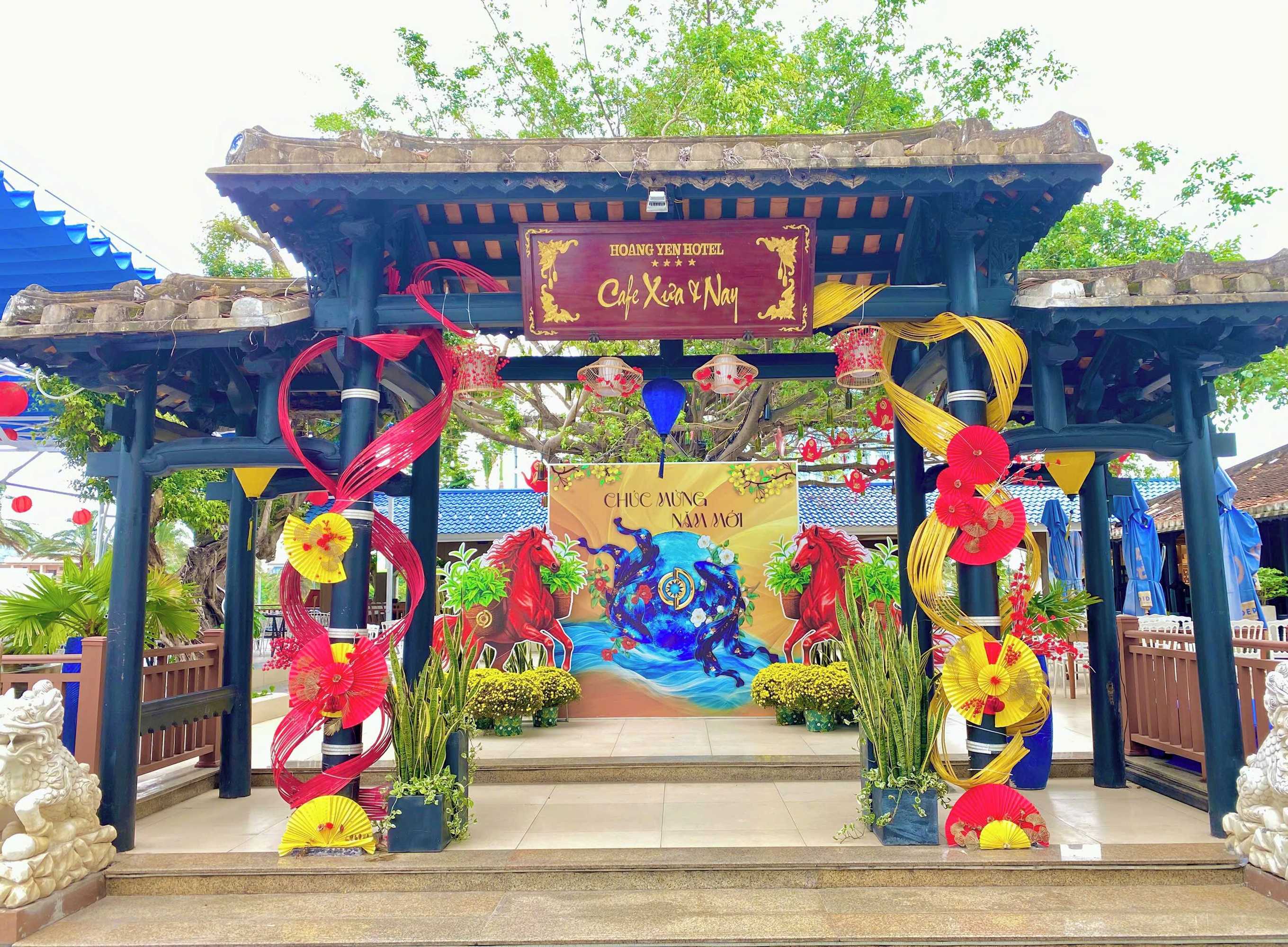 Gift card for Sandals Hoàng Yến Hotel Gift card for Sandals Hoàng Yến Hotel