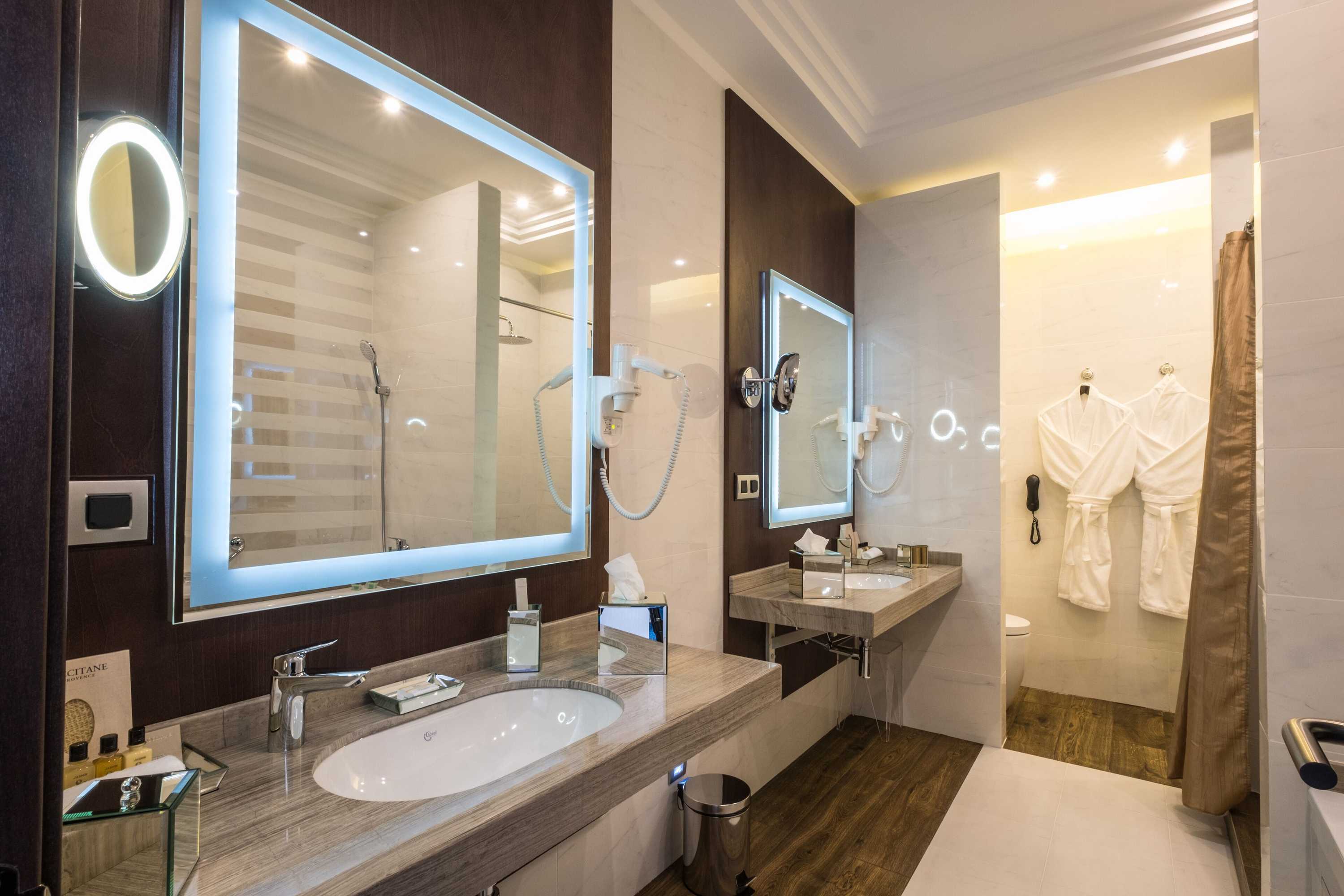 Gift card for Tom River Plaza