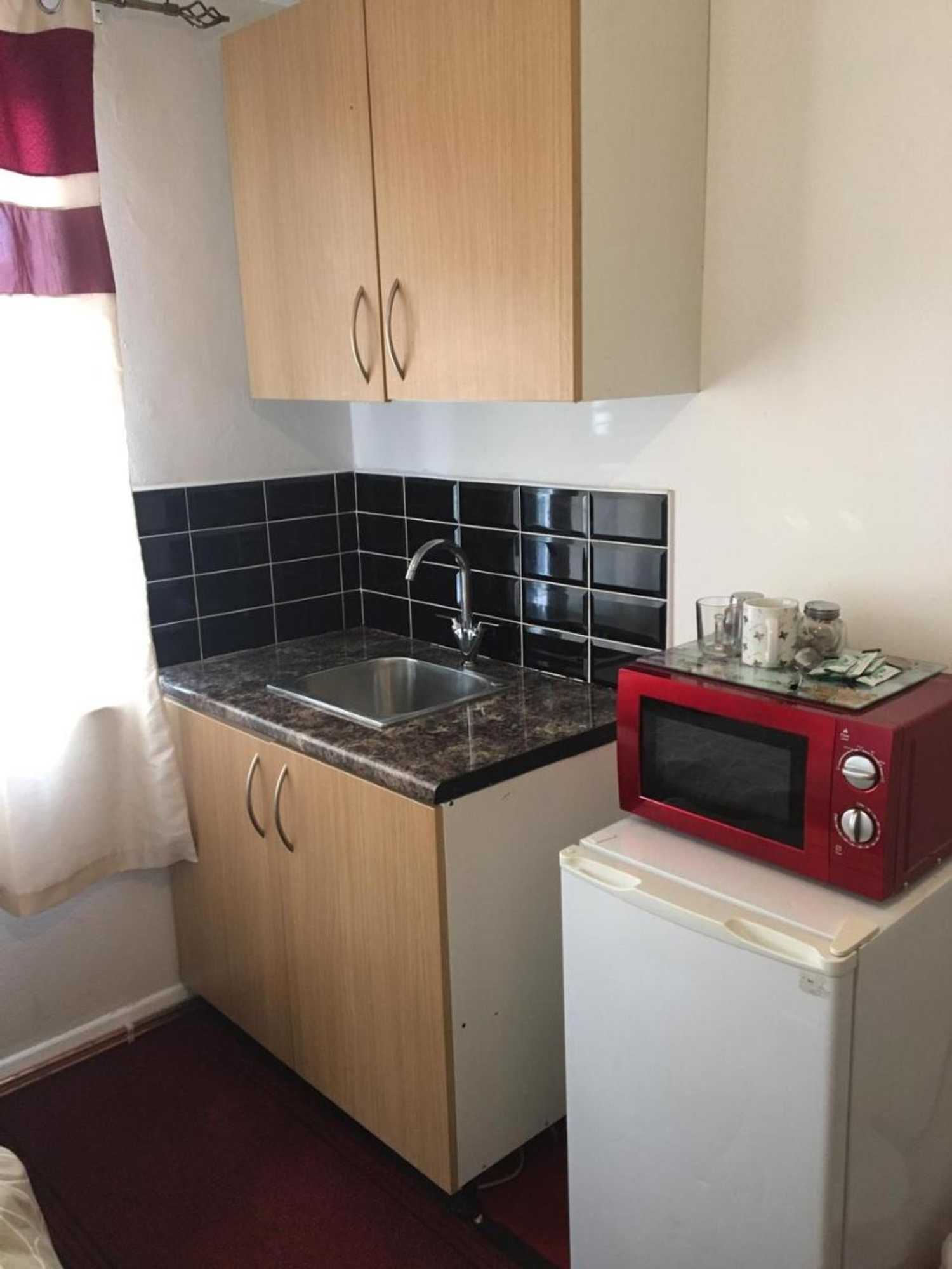 Gift card for Hatfield Save-Money Rooms - 10over10 For Price!