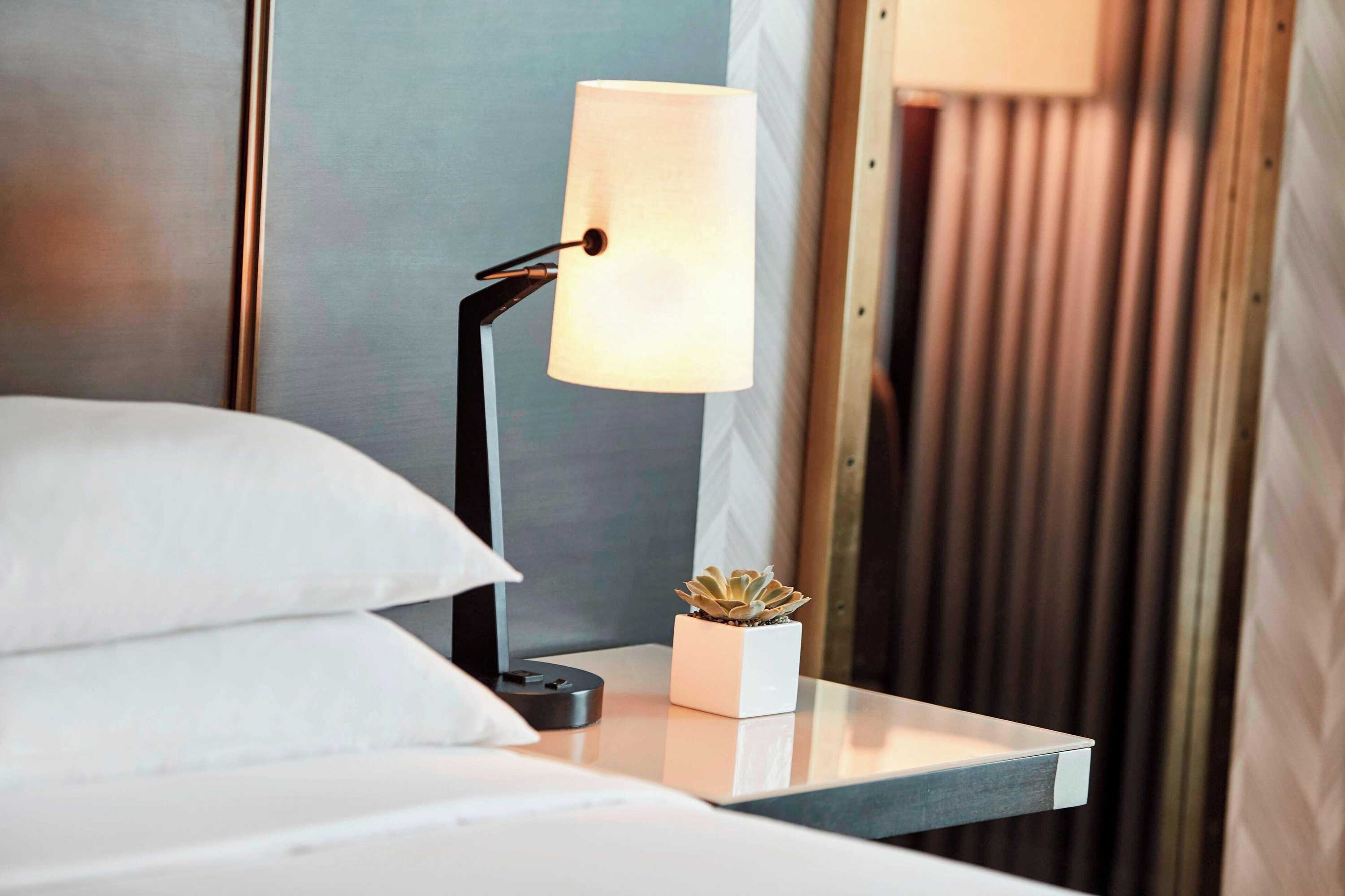 Gift card for Renaissance Los Angeles Airport Hotel Gift card for Renaissance Los Angeles Airport Hotel