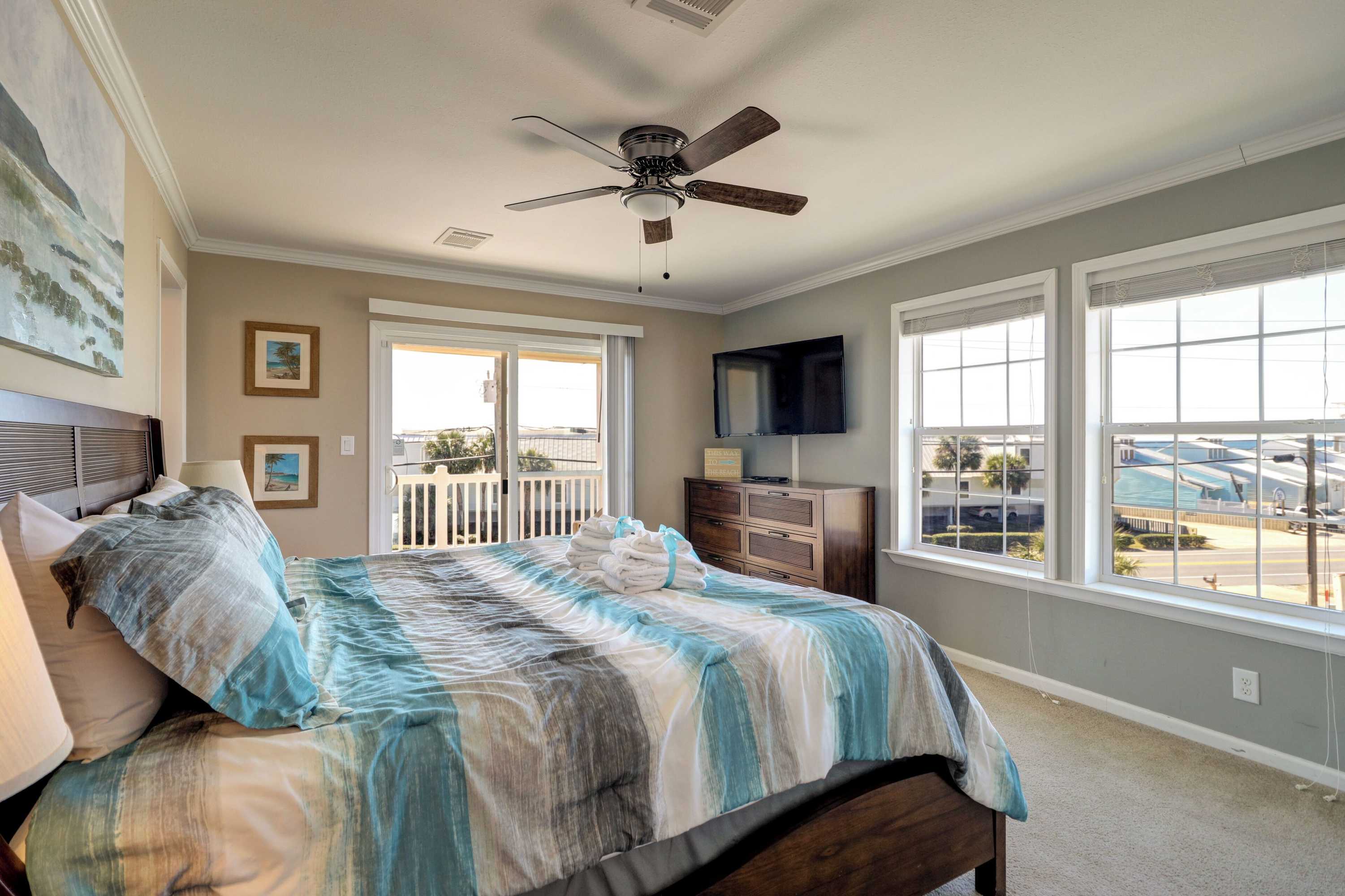 Gift card for Summer Dayz - Families Love It Here, Just Across From The Beach Gift card for Summer Dayz - Families Love It Here, Just Across From The Beach
