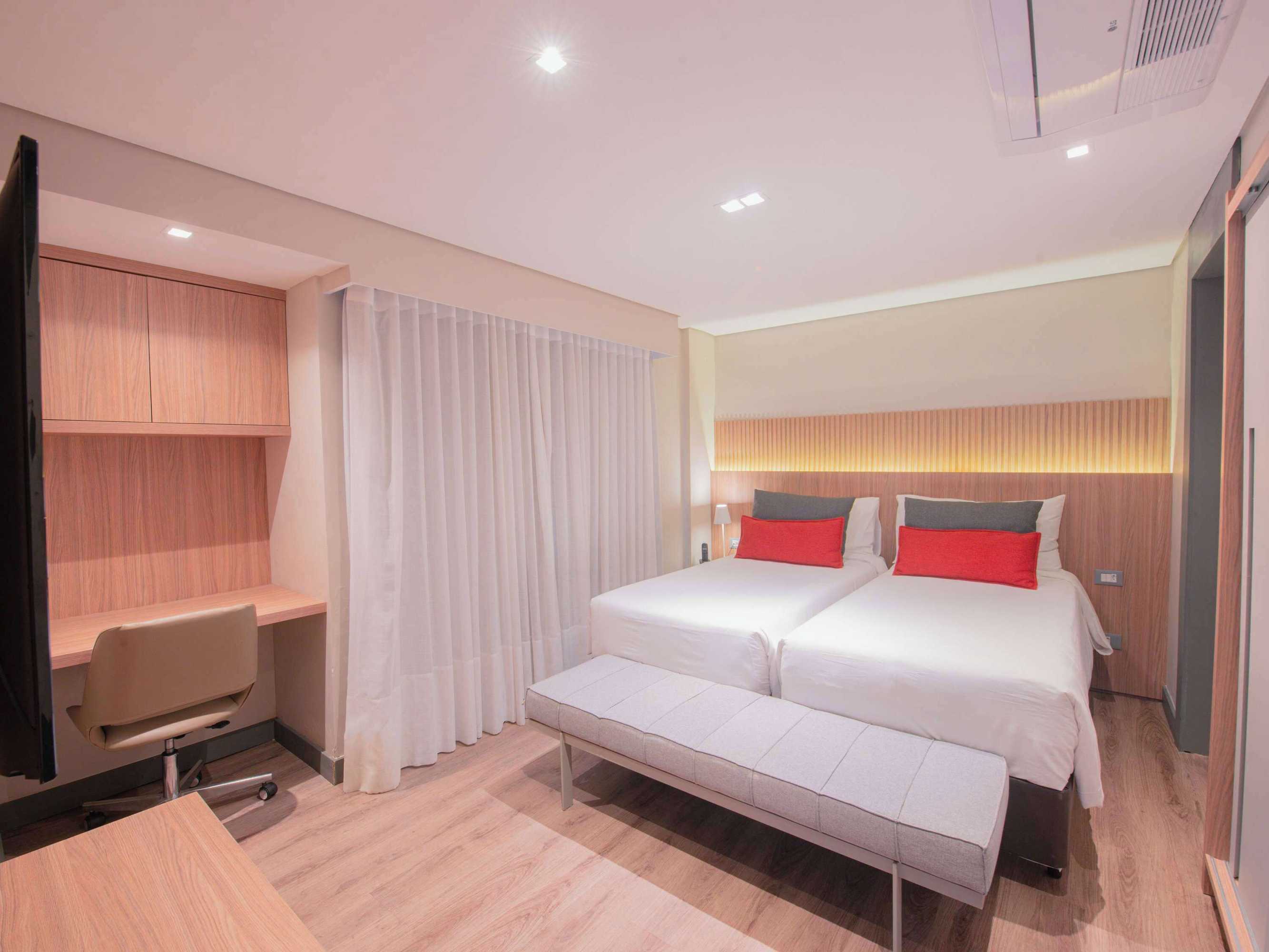 Gift card for Mercure Curitiba Batel Hotel Gift card for Mercure Curitiba Batel Hotel