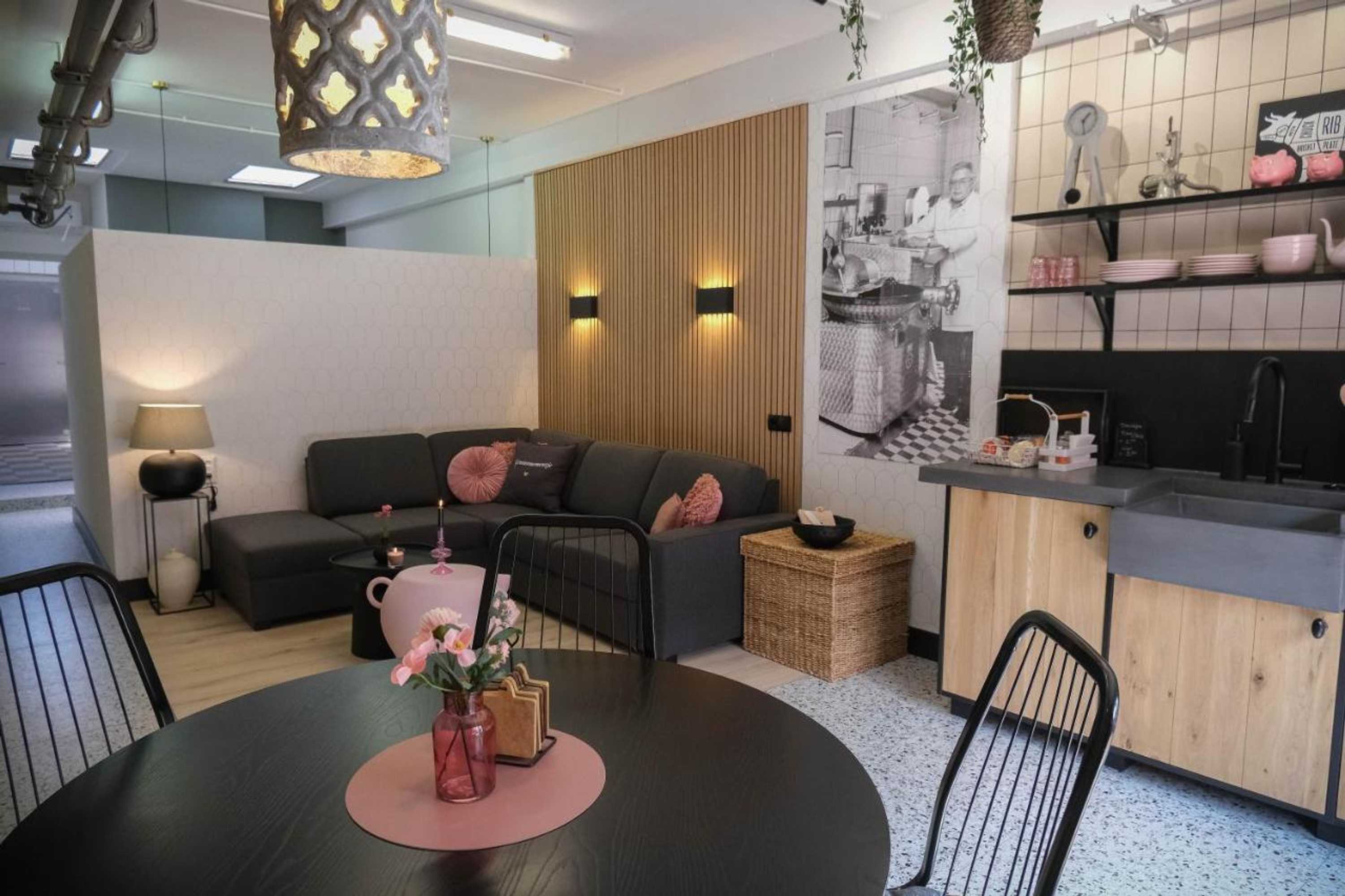 Gift card for B&b Sjlaope Biej DE SjlÈchter (slapen Bij de Slager)