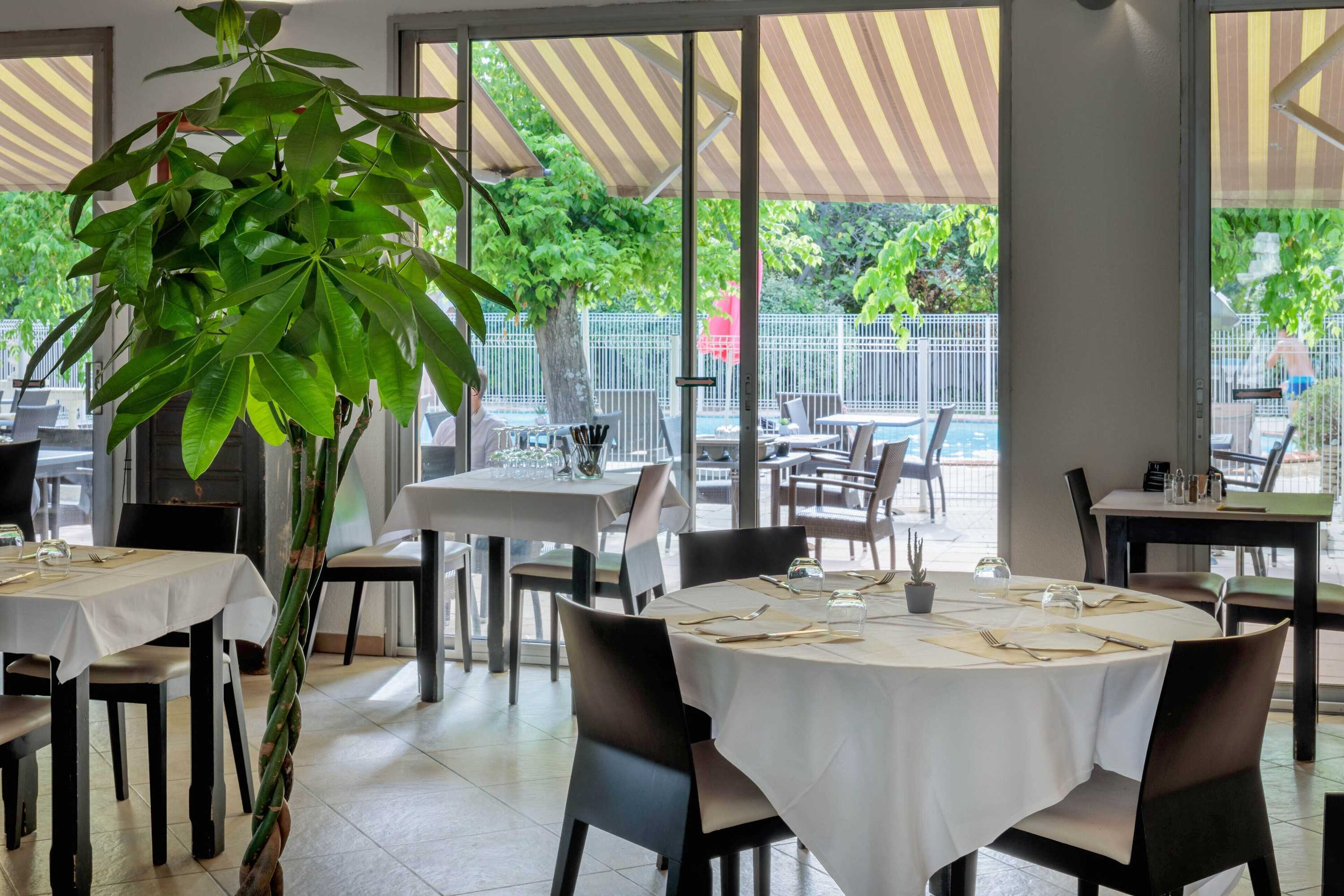 Gift card for Logis Hôtel Noemys Pont de L’etoile