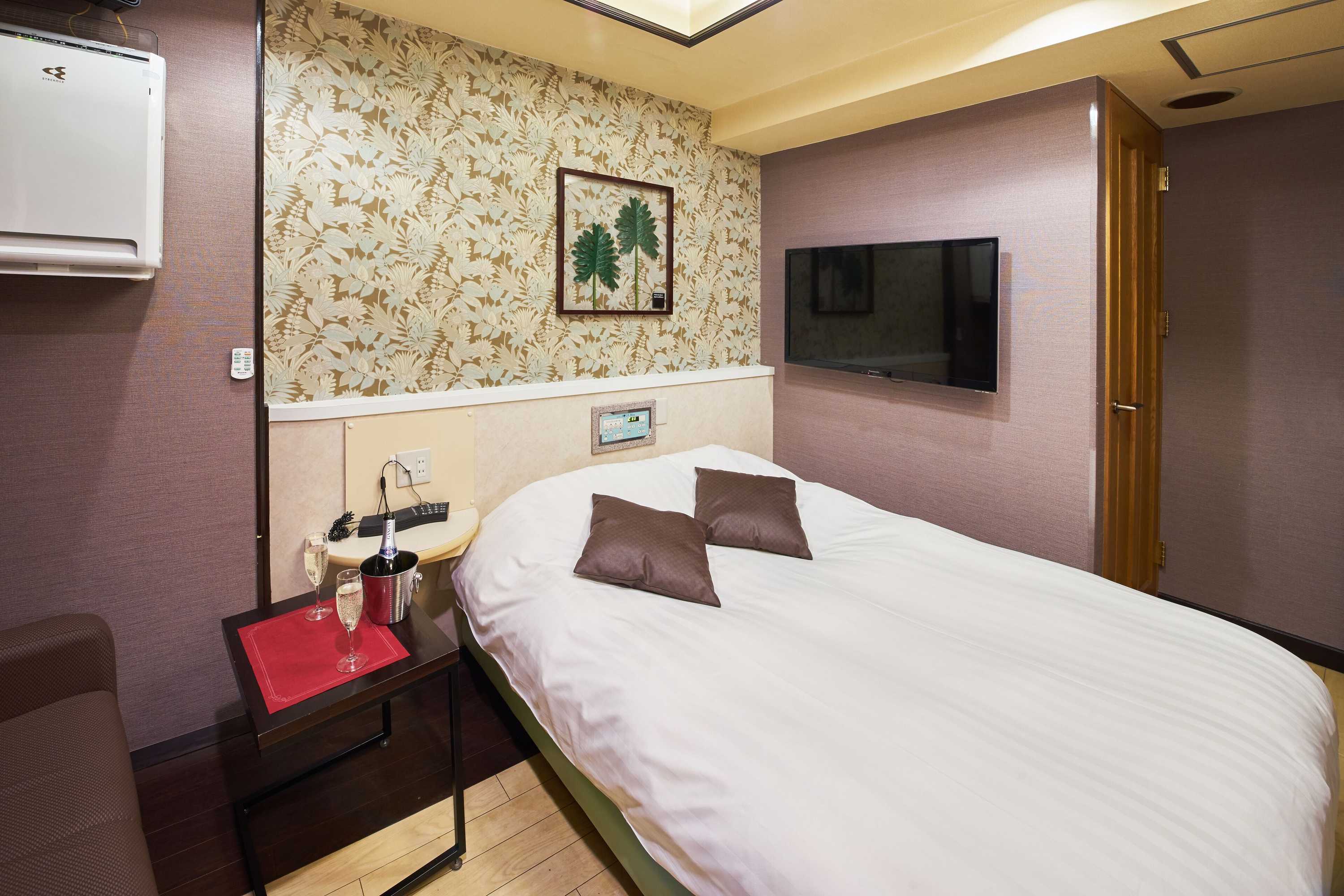 Gift card for Hotel Aqua Blue Yokosuka - Adults Only Gift card for Hotel Aqua Blue Yokosuka - Adults Only