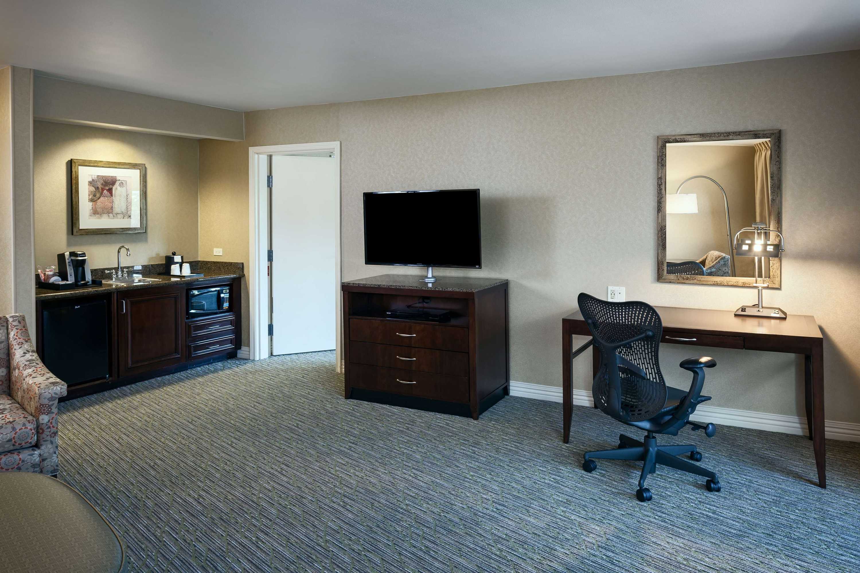 Gift card for Hilton Garden Inn Seattle Issaquah Gift card for Hilton Garden Inn Seattle Issaquah