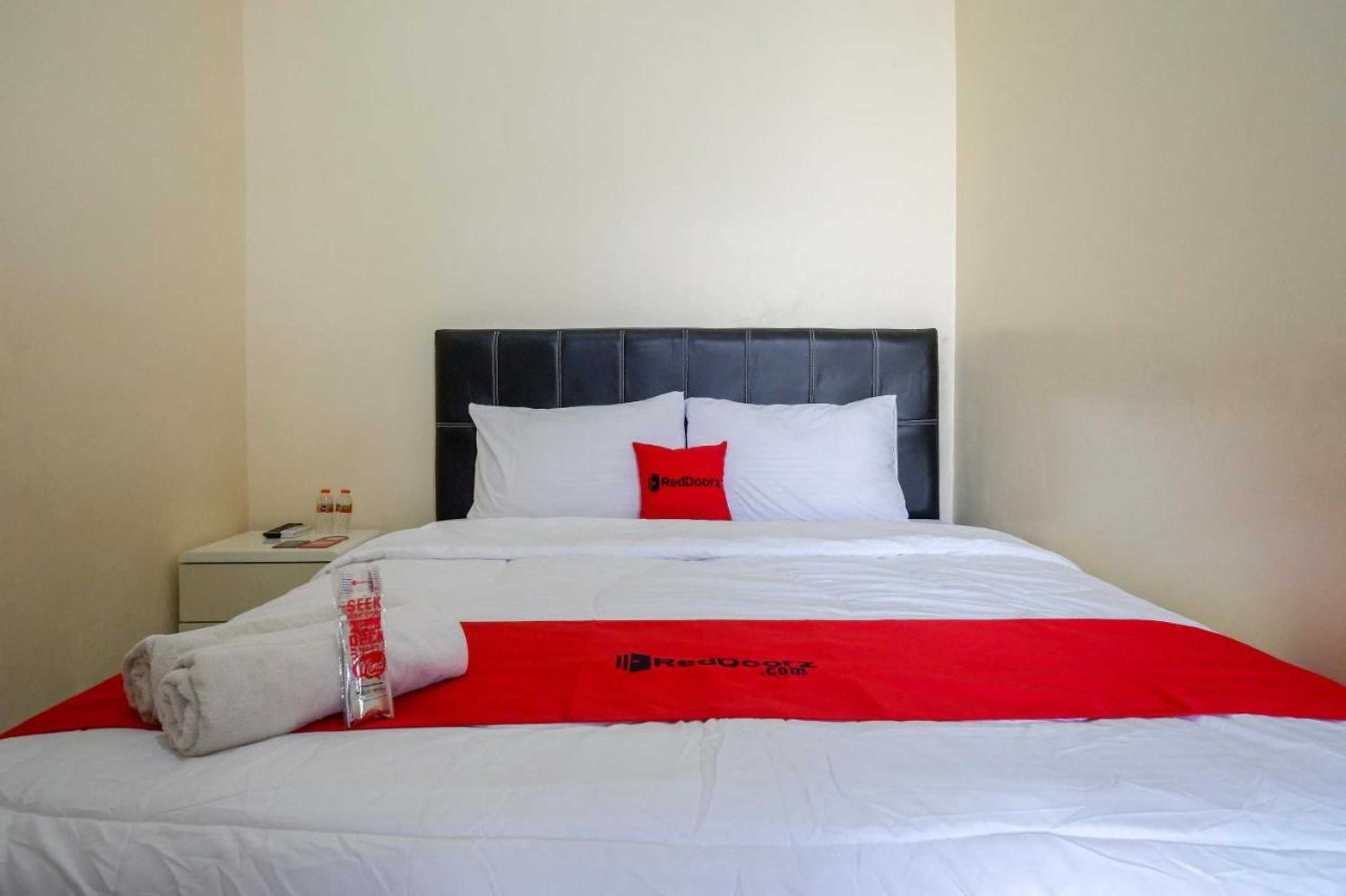 Gift card for Reddoorz Syariah Near Pasar Godong Grobogan