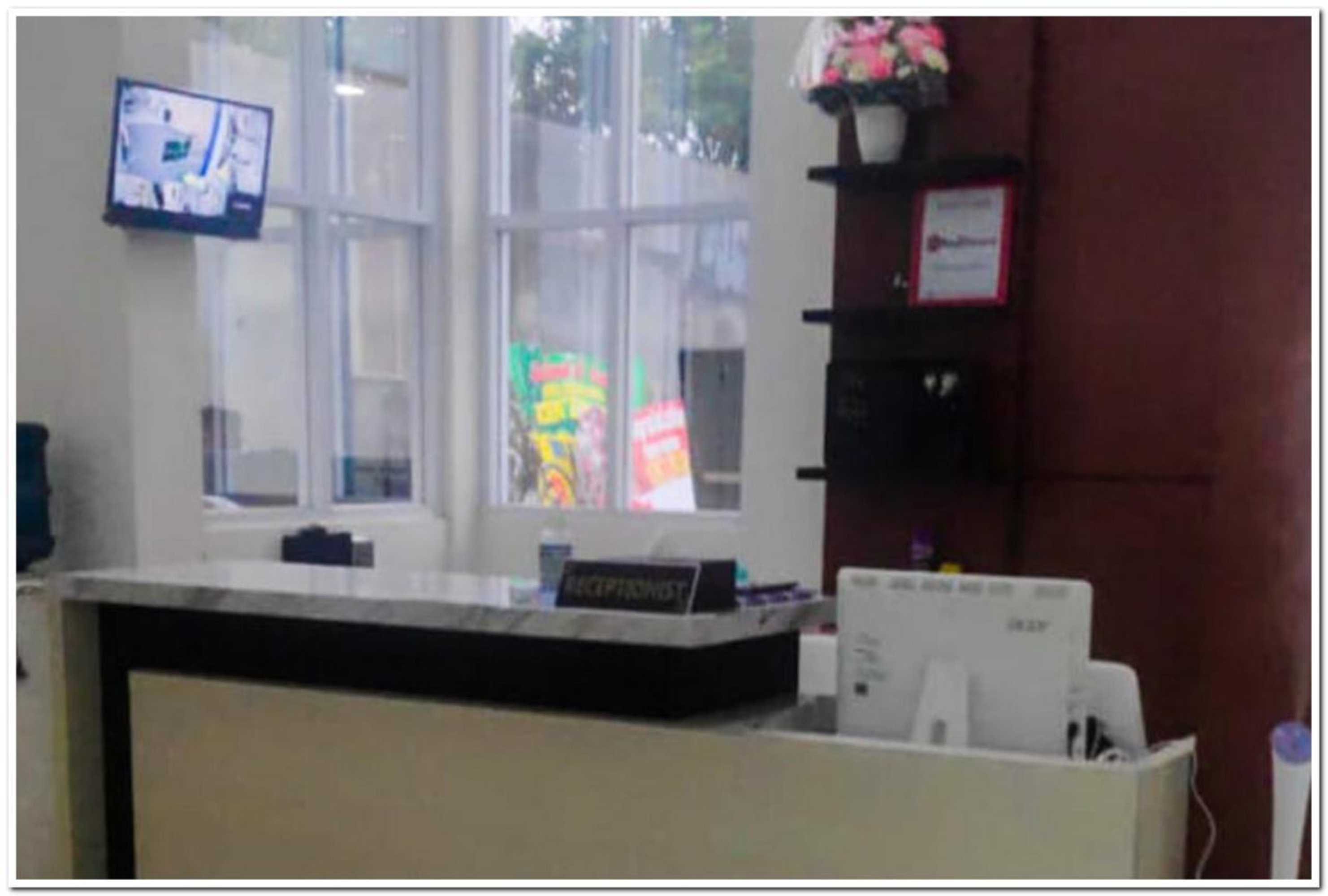 Gift card for Reddoorz Near Moro Mall Purwokerto 2 Gift card for Reddoorz Near Moro Mall Purwokerto 2