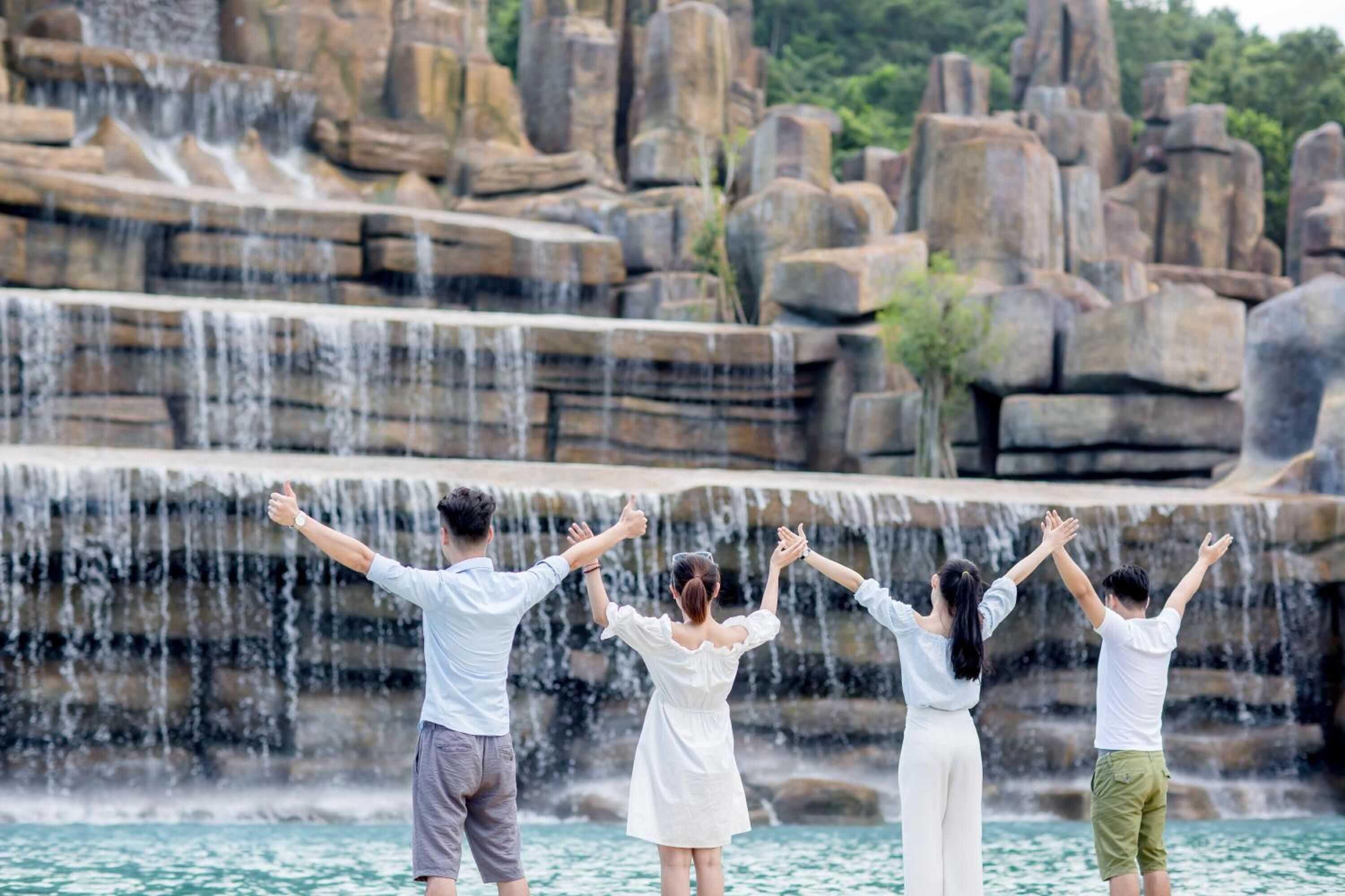 Gift card for Muong Thanh Luxury Dien Lam Hotel Gift card for Muong Thanh Luxury Dien Lam Hotel