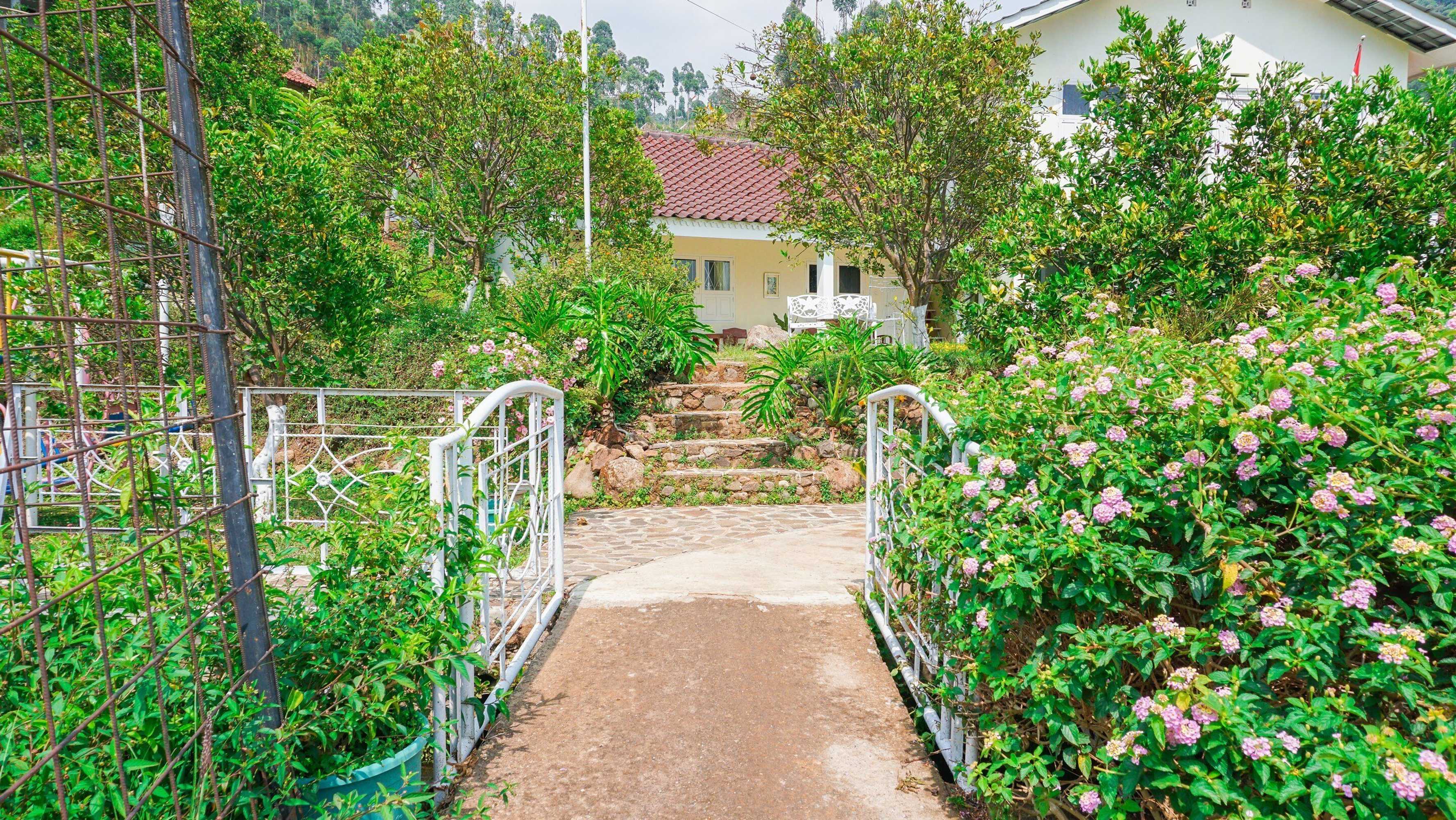 Gift card for Oyo 1785 Villa Jeruk Ciwidey Gift card for Oyo 1785 Villa Jeruk Ciwidey