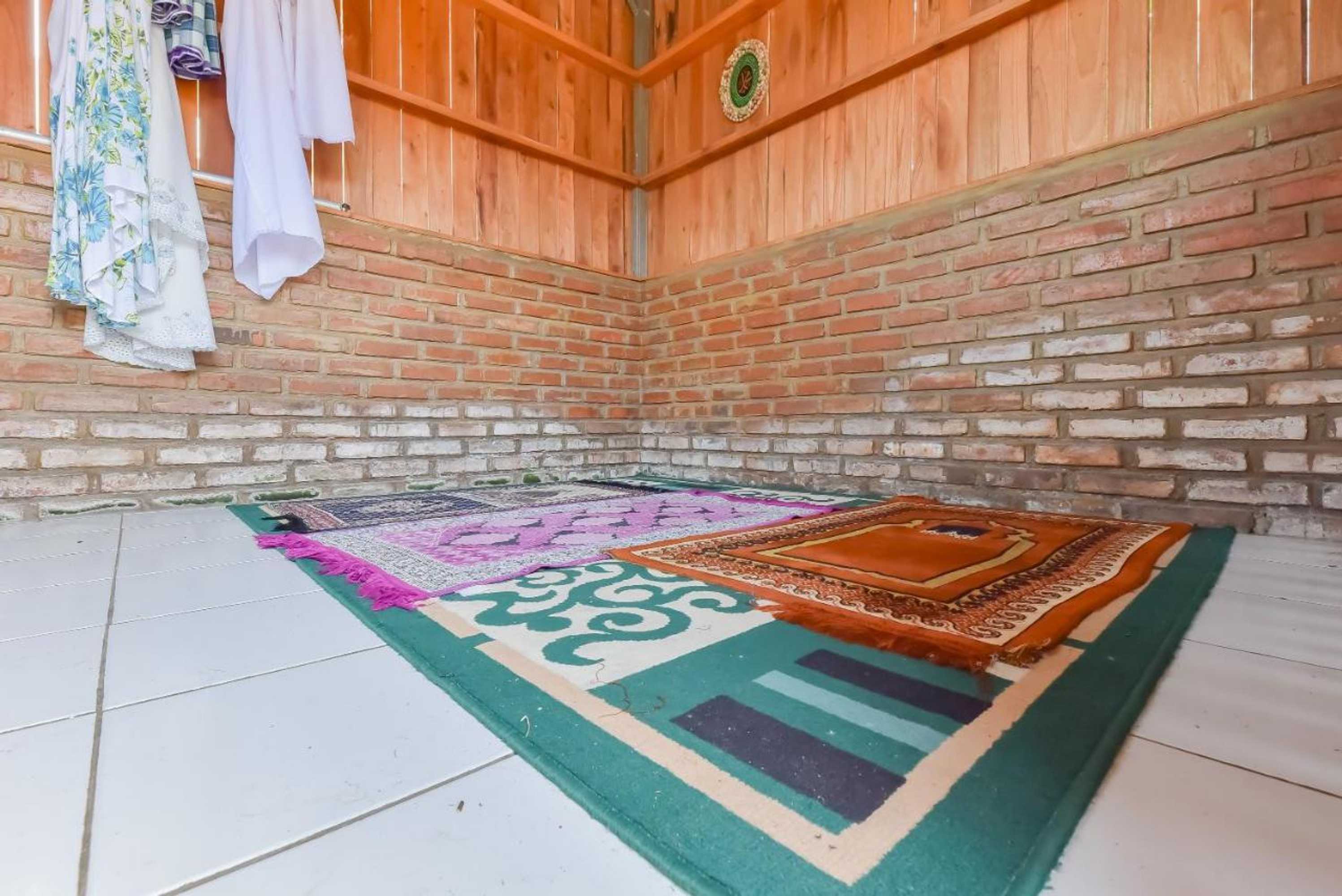 Gift card for Pondok Winagung Hotel by Oyo Rooms