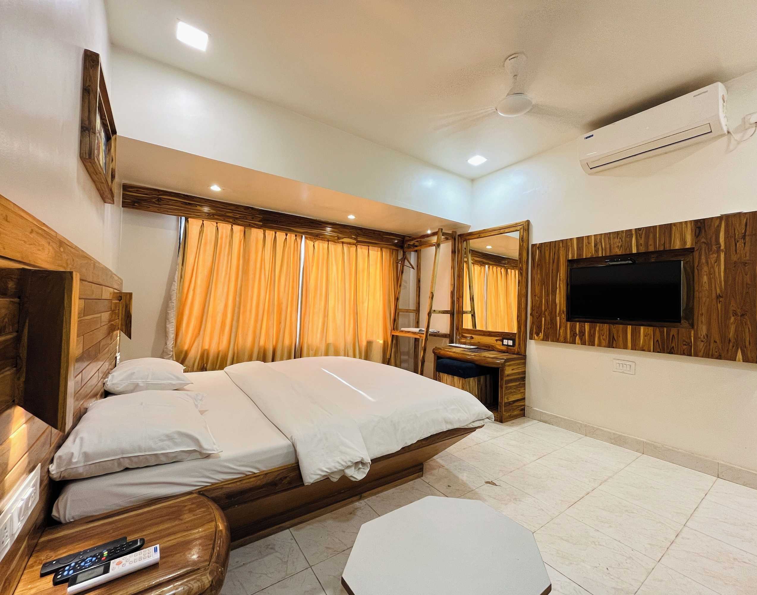 Gift card for Hotel Shripad Continental Gift card for Hotel Shripad Continental