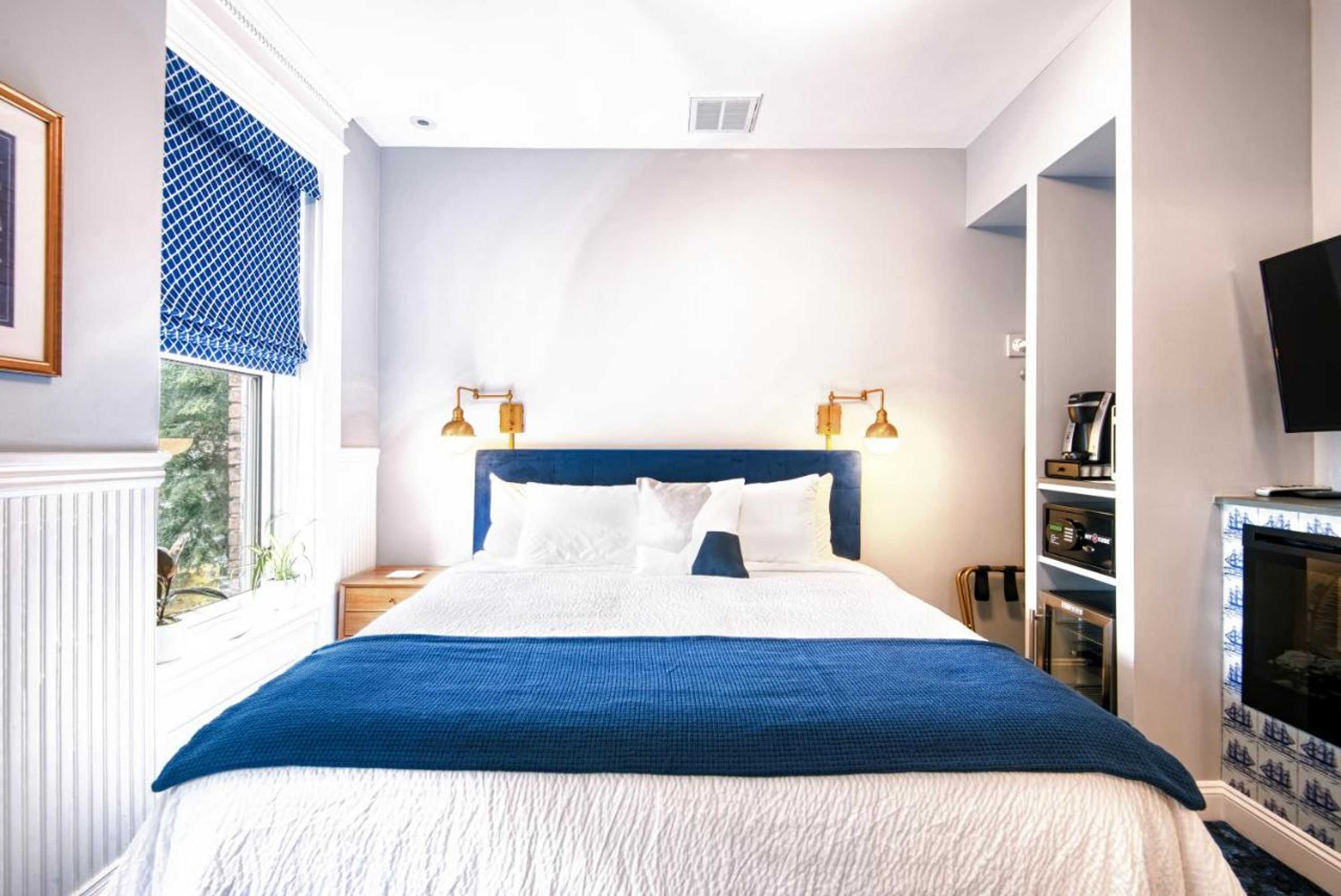 Gift card for The Hudson Whaler