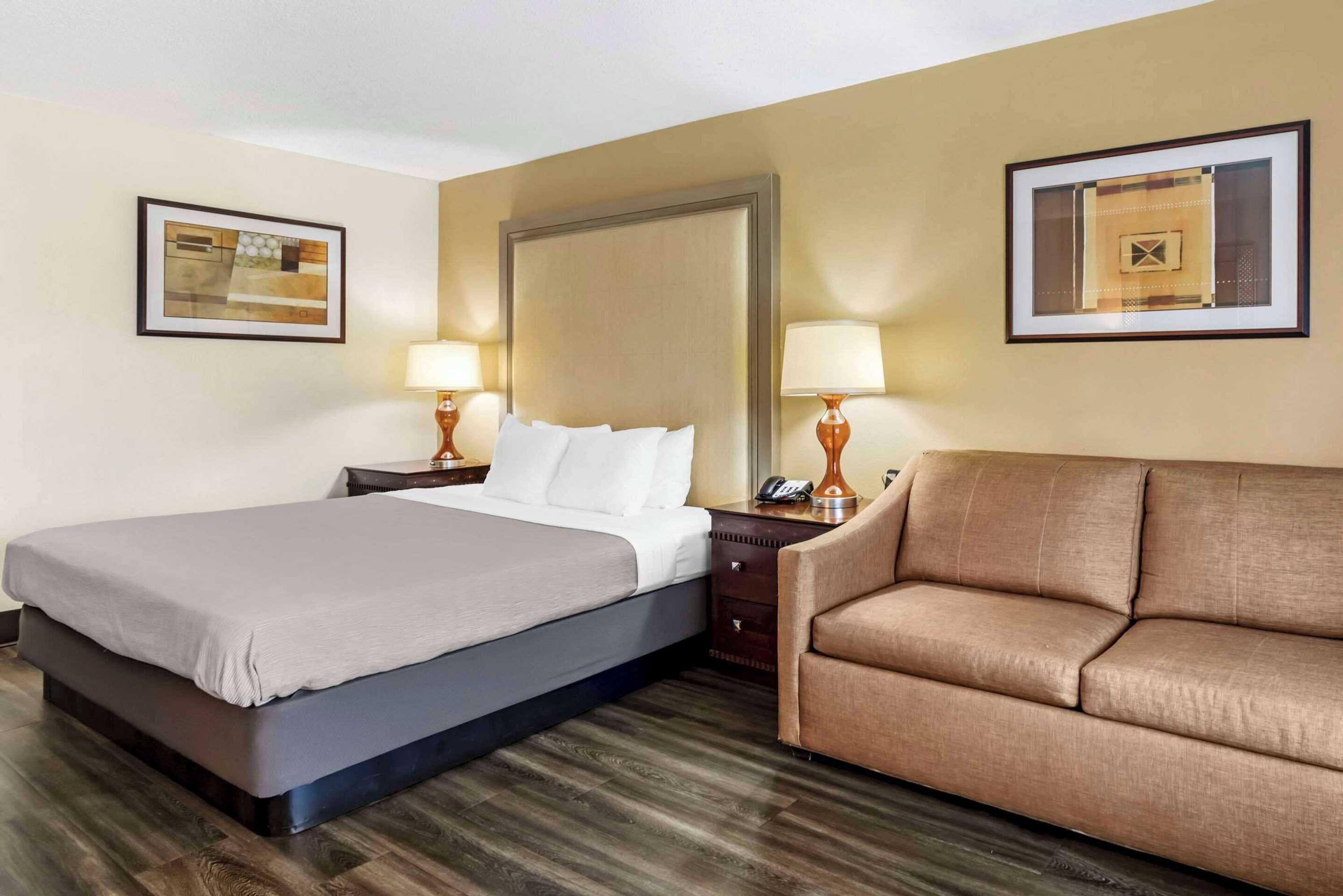 Gift card for Quality Inn Alachua - Gainesville Area Gift card for Quality Inn Alachua - Gainesville Area