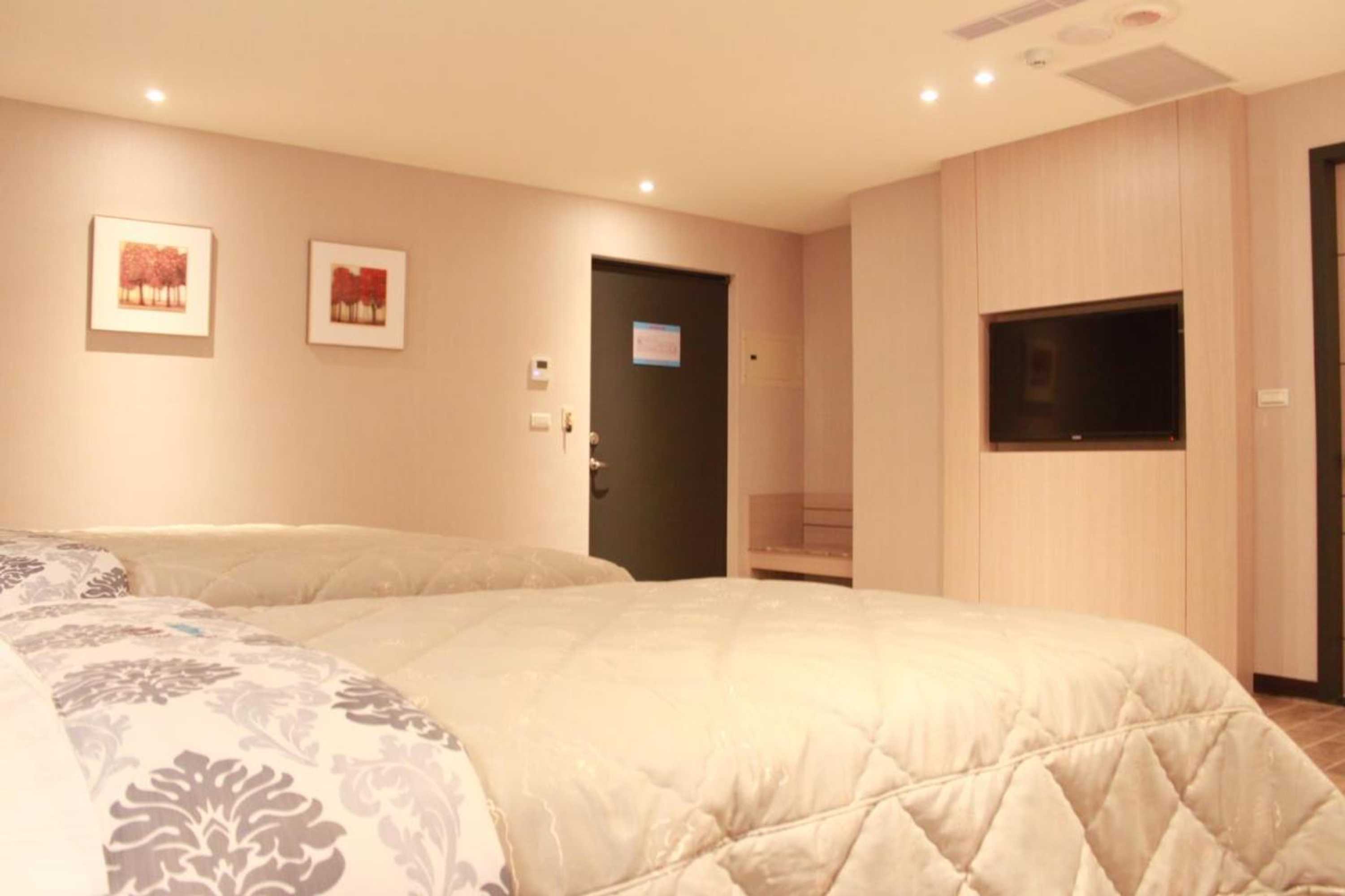 Gift card for Verygood Business Hotel