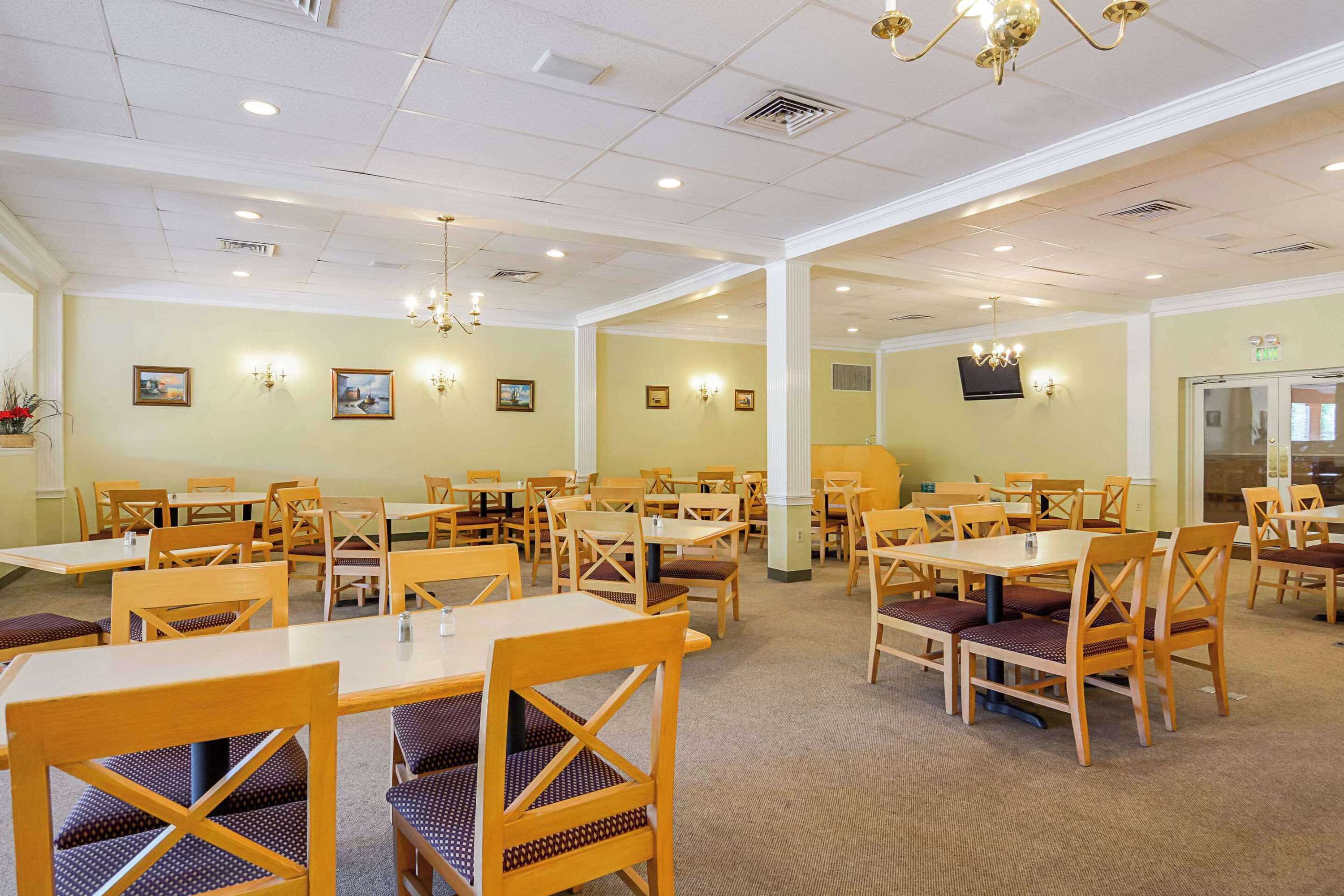 Gift card for Clarion Inn Harpers Ferry - Charles Town Gift card for Clarion Inn Harpers Ferry - Charles Town
