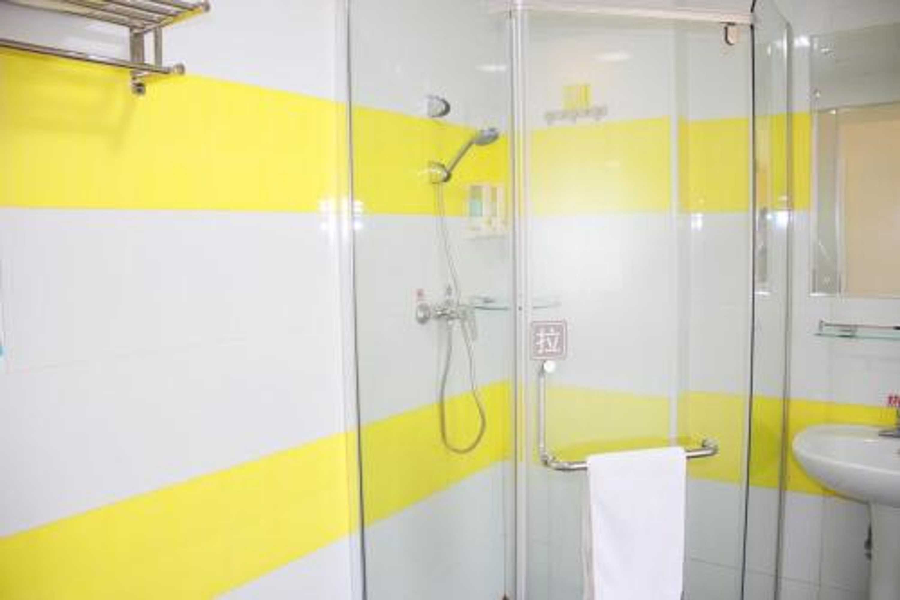 Gift card for 7days Inn Yueyang Middle Balin Road Gift card for 7days Inn Yueyang Middle Balin Road
