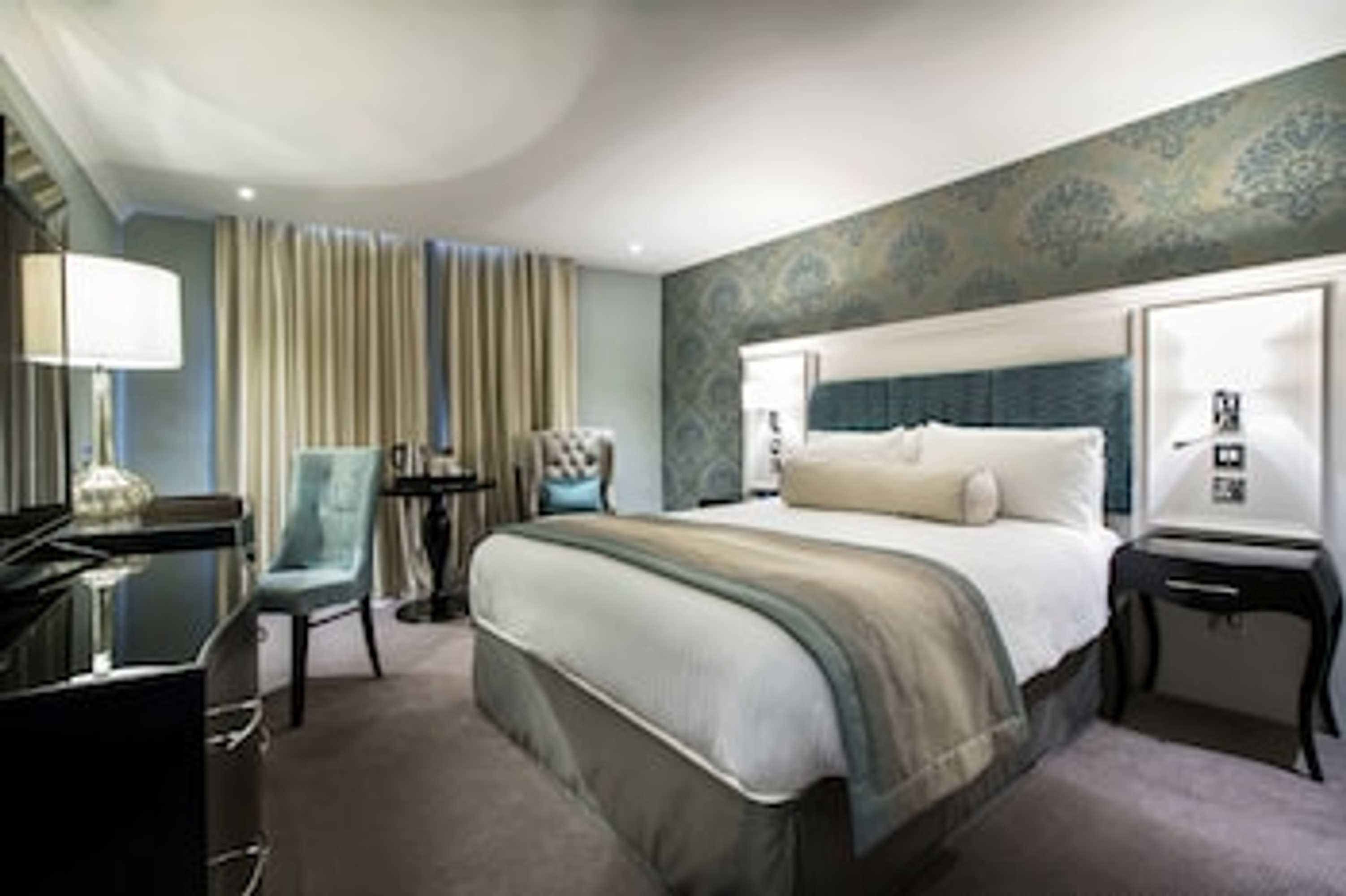 Gift card for The Swan Hotel, Wells, Somerset Gift card for The Swan Hotel, Wells, Somerset