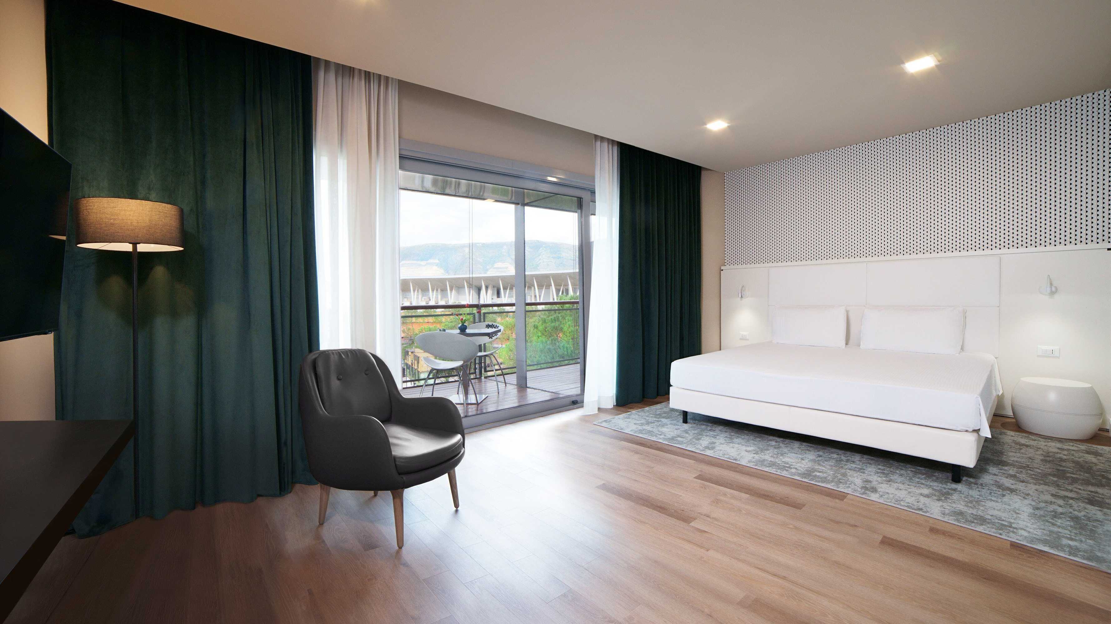 Gift card for Holiday Inn Nola - Naples Vulcano Buono by Ihg Gift card for Holiday Inn Nola - Naples Vulcano Buono by Ihg