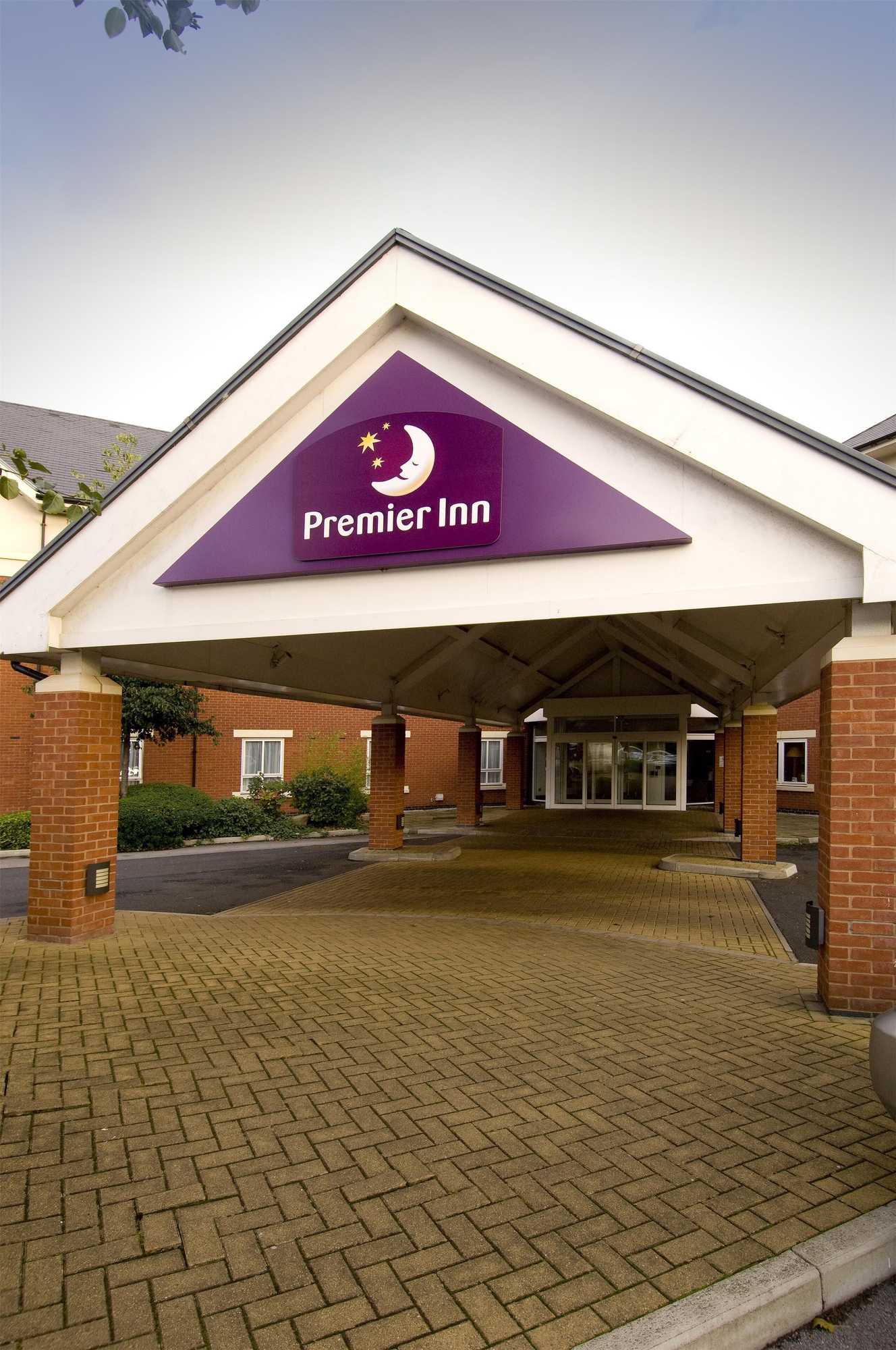Gift card for Premier Inn Warrington (m6/j21) Gift card for Premier Inn Warrington (m6/j21)