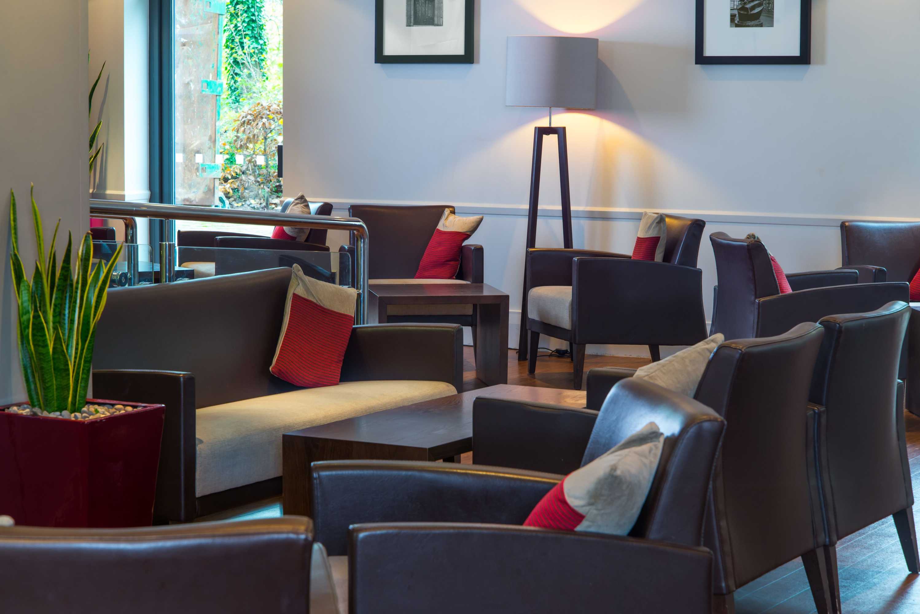 Gift card for Holiday Inn Express Droitwich Spa by Ihg Gift card for Holiday Inn Express Droitwich Spa by Ihg