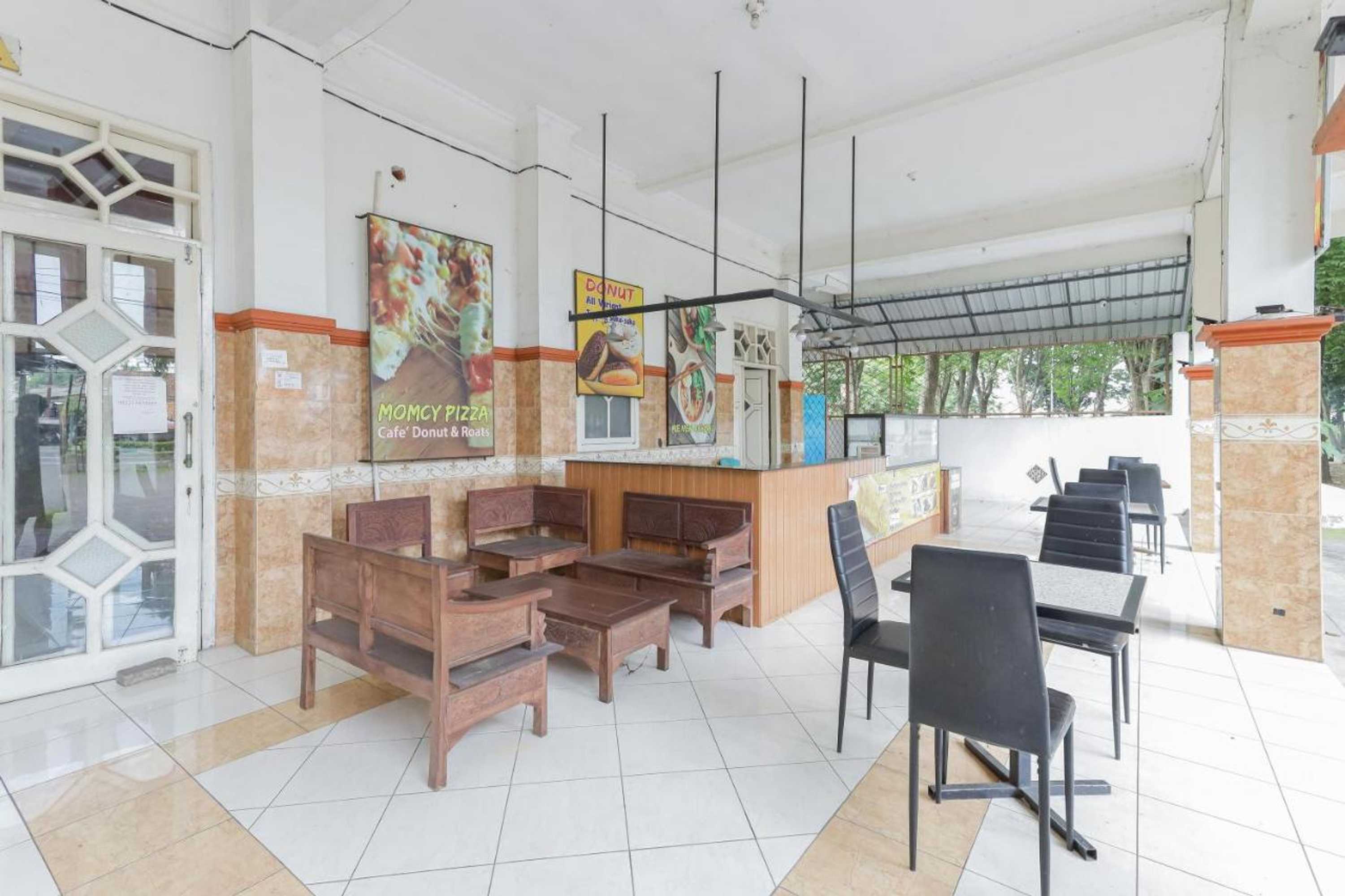 Gift card for Graha Surya Syariah by Reddoorz