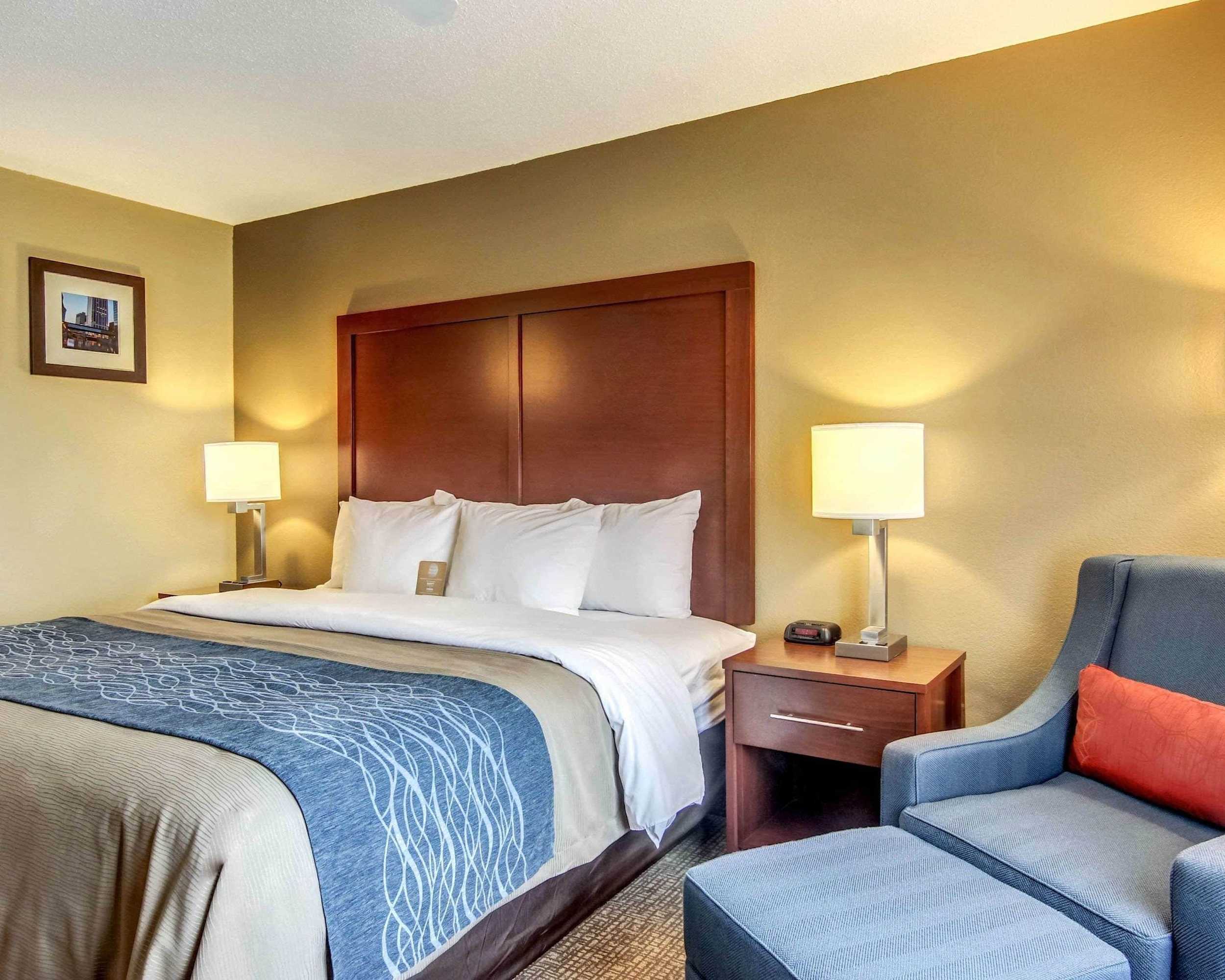 Gift card for Comfort Inn & Suites Grafton - Cedarburg Gift card for Comfort Inn & Suites Grafton - Cedarburg