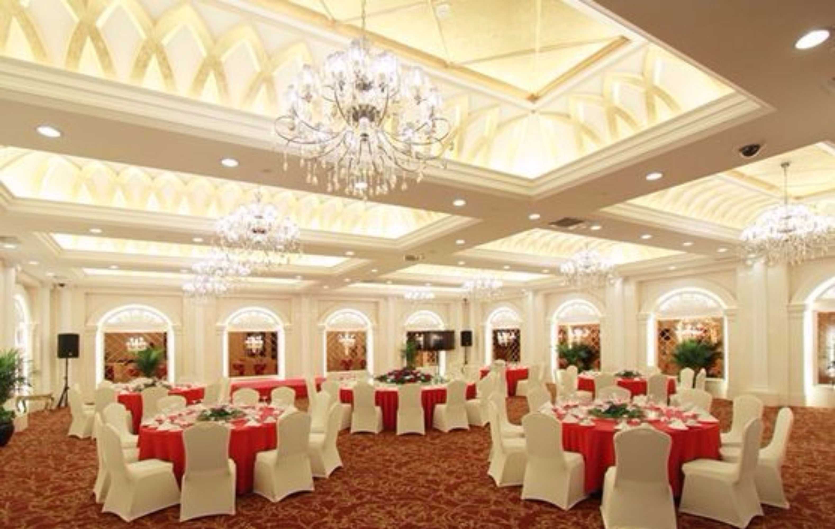 Gift card for Luxemon Xinjiang Yindu Hotel Gift card for Luxemon Xinjiang Yindu Hotel