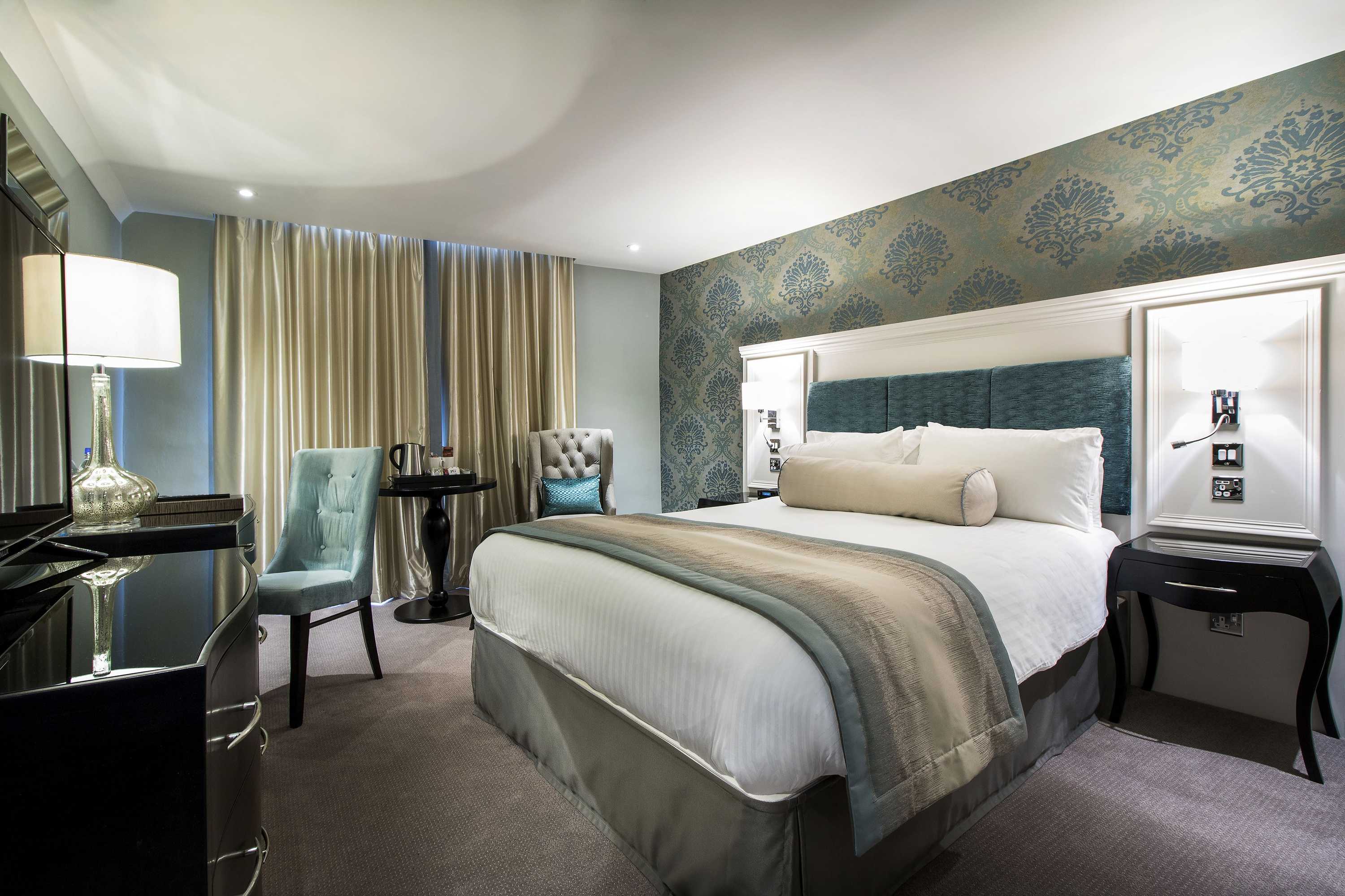 Gift card for The Swan Hotel, Wells, Somerset Gift card for The Swan Hotel, Wells, Somerset